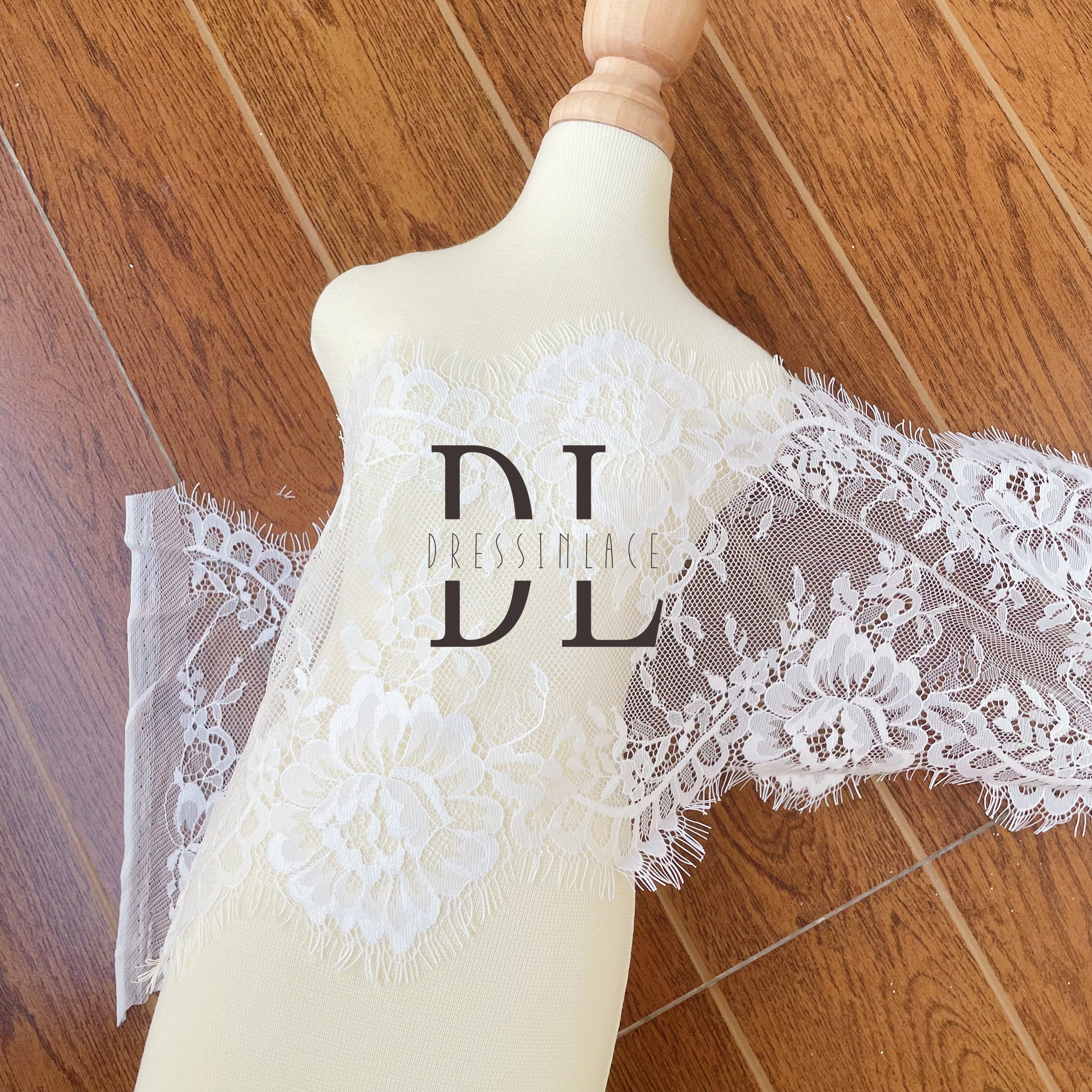 DLTL21197 Encaje clásico de doble cara para velos de novia y vestidos de novia