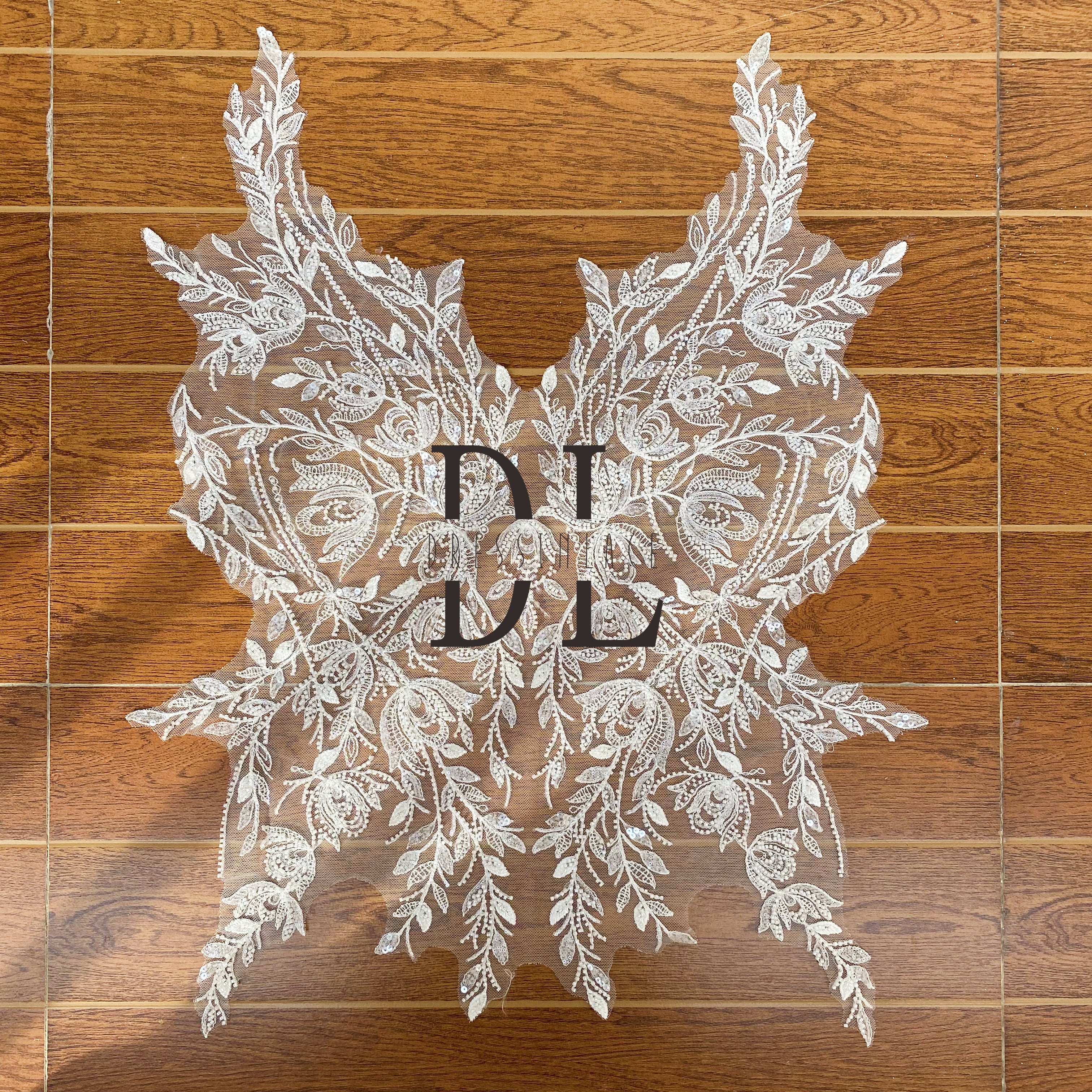 DLM2239 New Design Rose Pattern Lace Applique Patch for Wedding Dress Accessories with Beads and Sparkling Glitters DLM2239