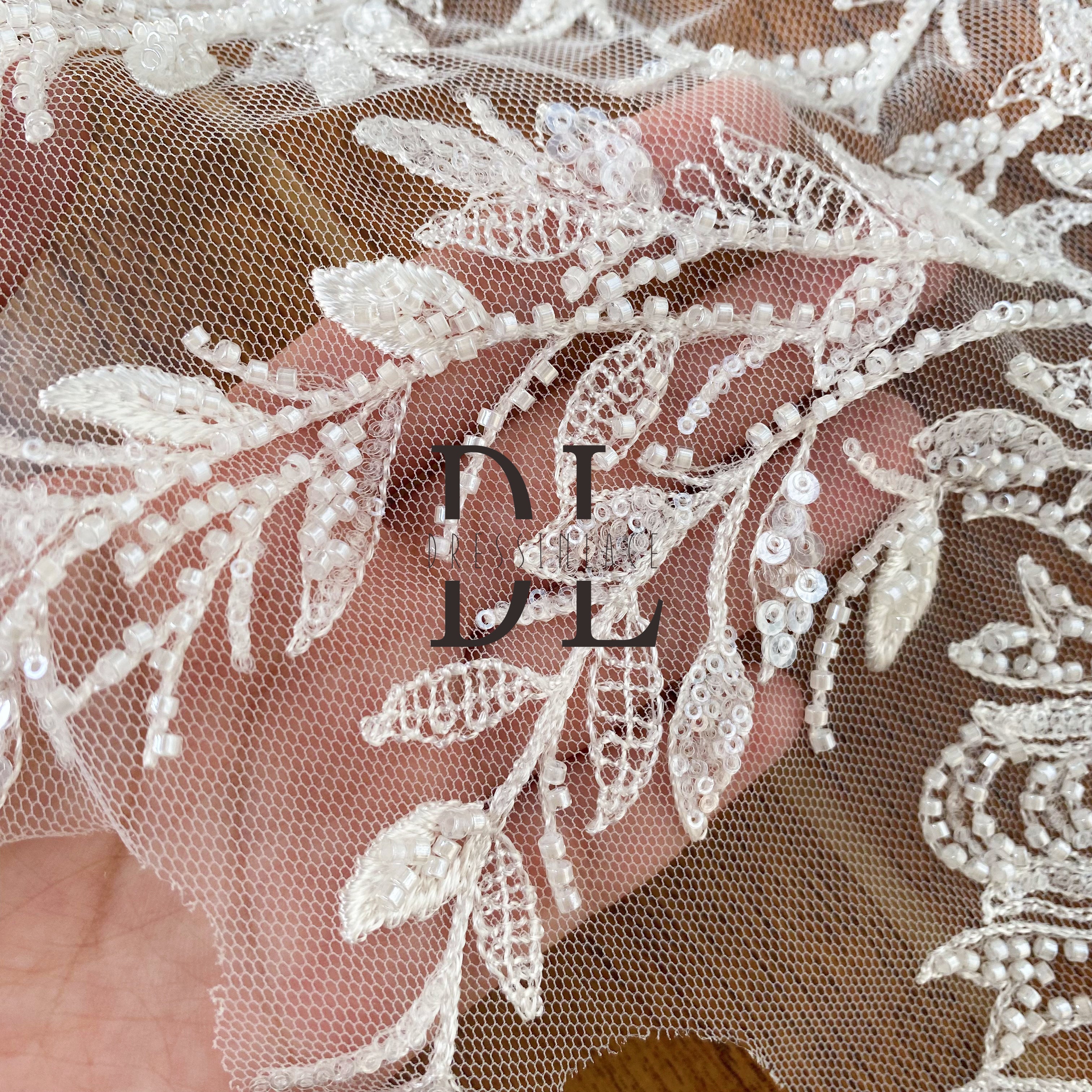 DLM2239 New Design Rose Pattern Lace Applique Patch for Wedding Dress Accessories with Beads and Sparkling Glitters DLM2239