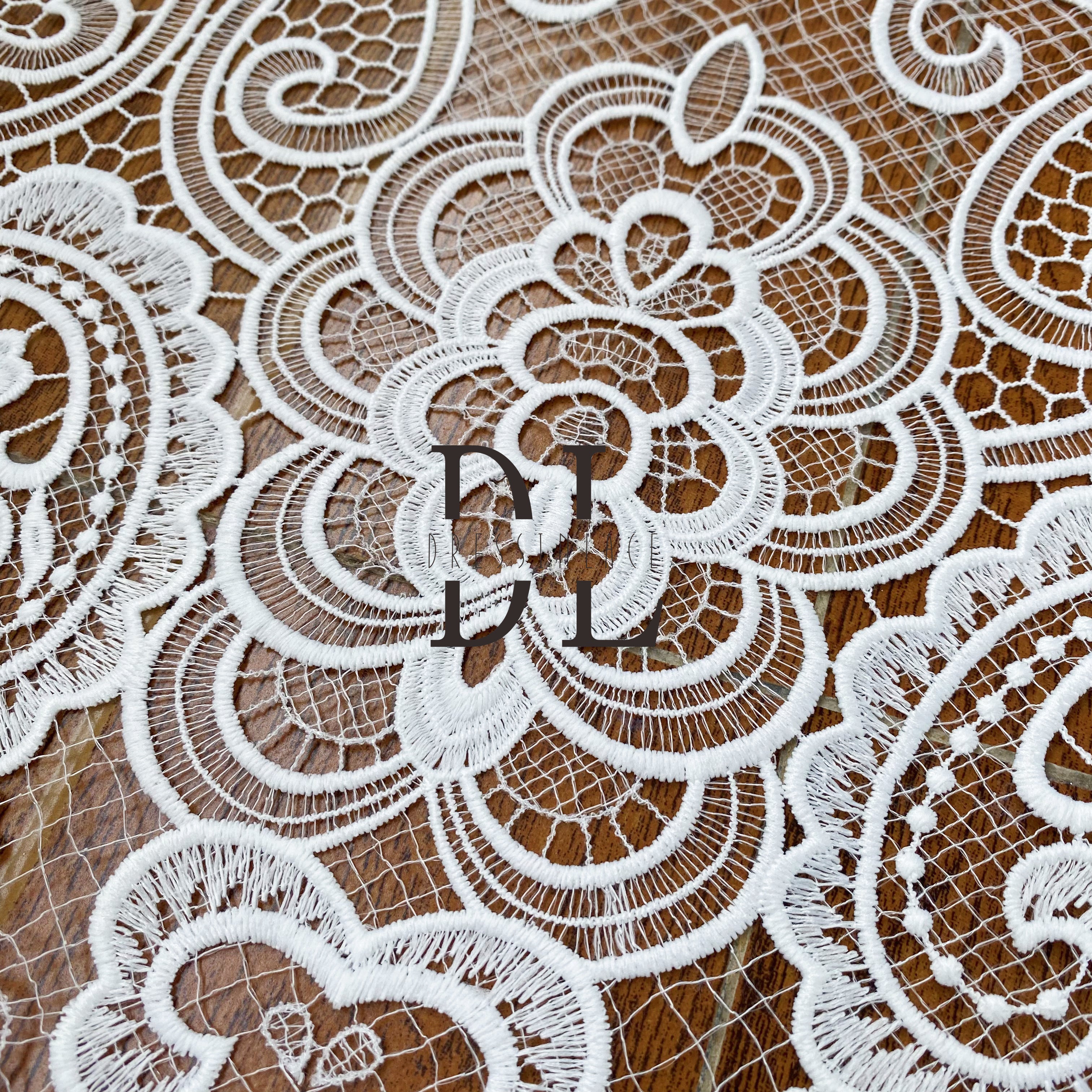 DLG120128 Classical Style Water Soluble Lace Fabric - Exquisite Lines Accentuate the Diverse Beauty of Lace - Perfect for Bridal Dresses DLG120128