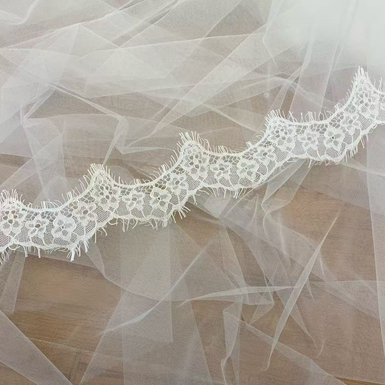 DLTL21197 Encaje clásico de doble cara para velos de novia y vestidos de novia