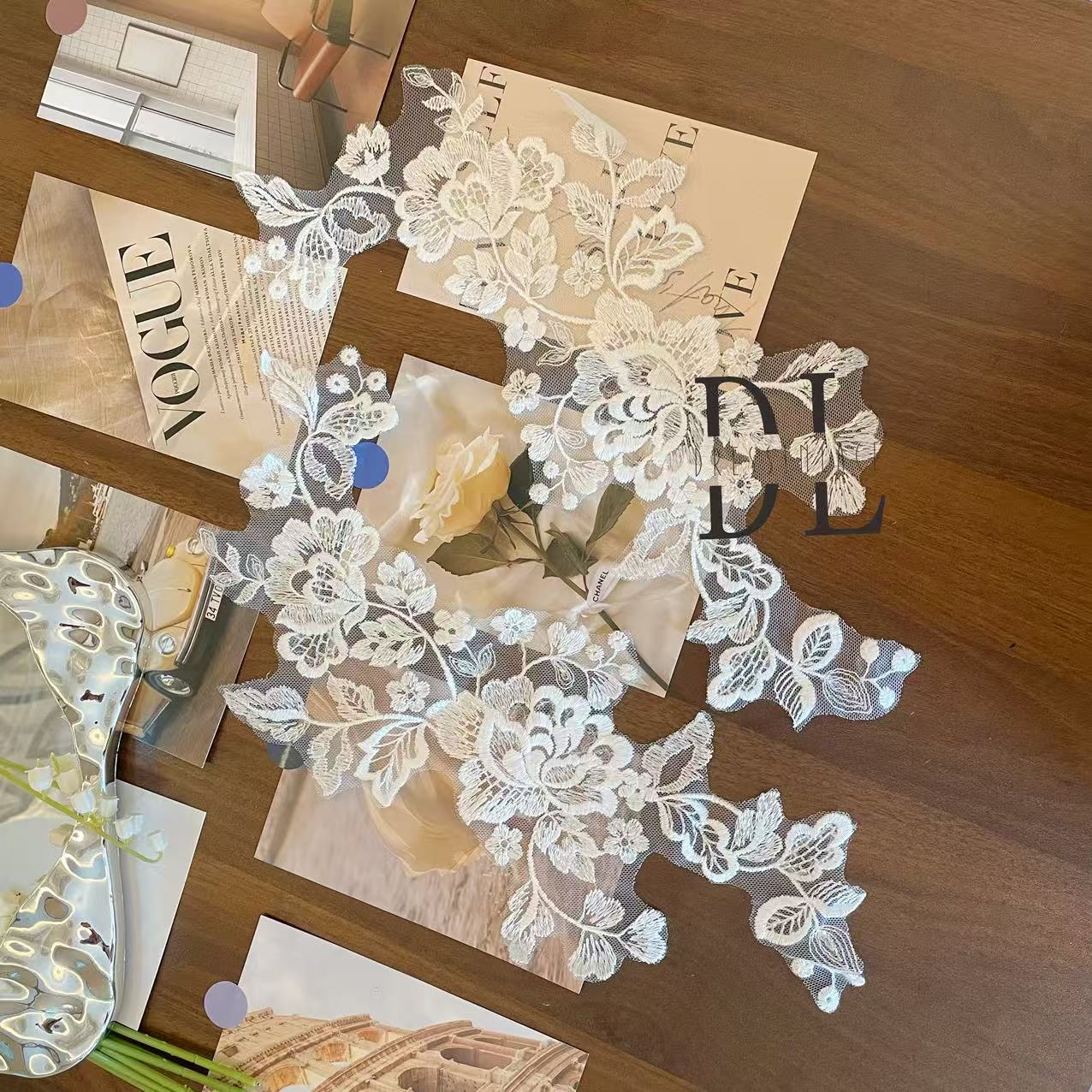 DLM2301 Bridal Lace Appliques with sequins for wedding dresses, bride veils and home textiles