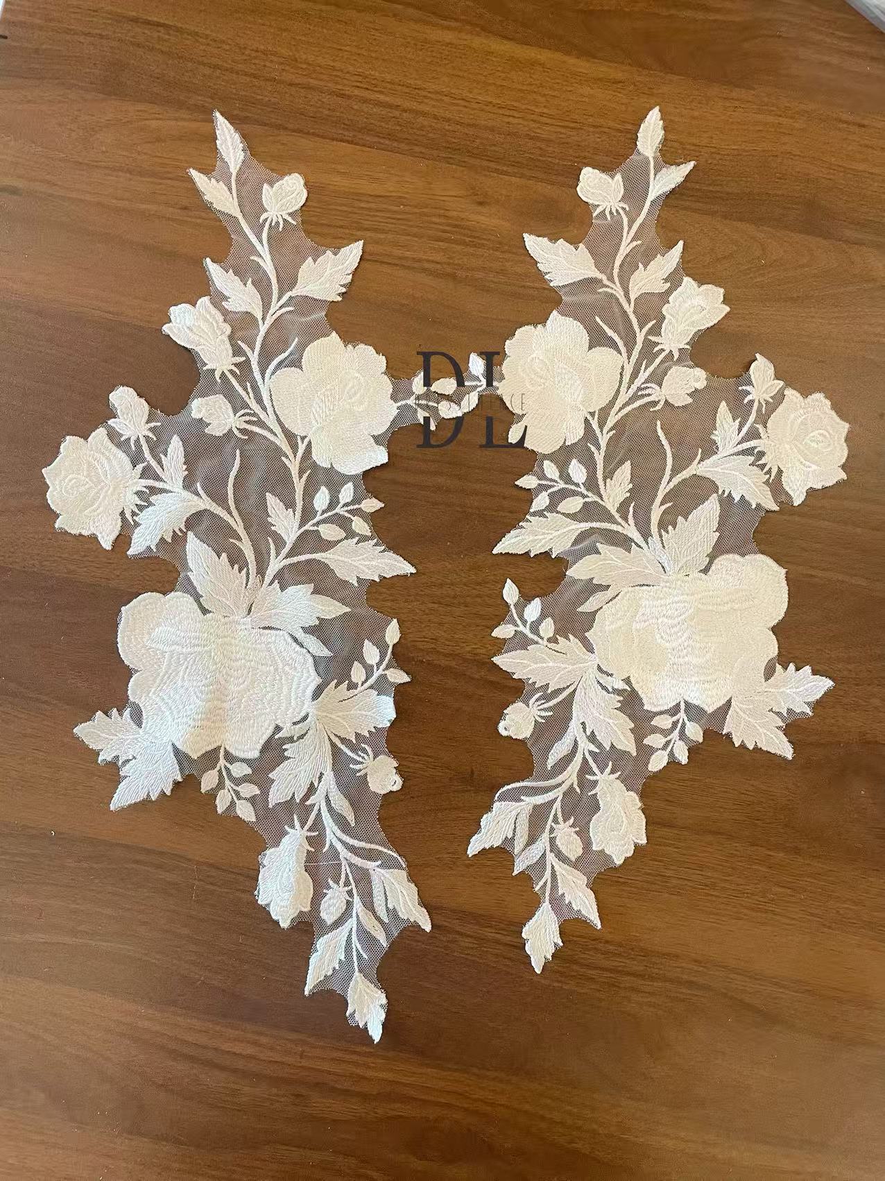 DLM2310 Bridal Lace Applique Rose pattern with heavy embroidered yarn