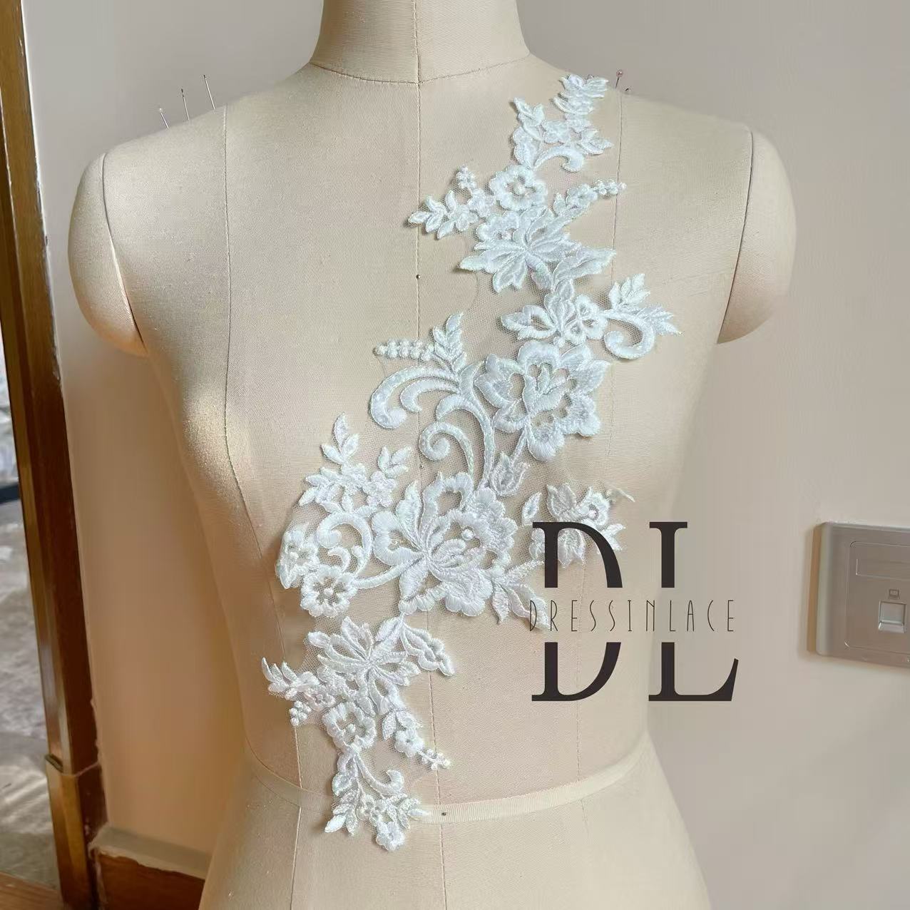 DLM2328&DLM2329 Embroidery Lace patches for bride dresses, bridal veils, DIY fashion clothes accessories