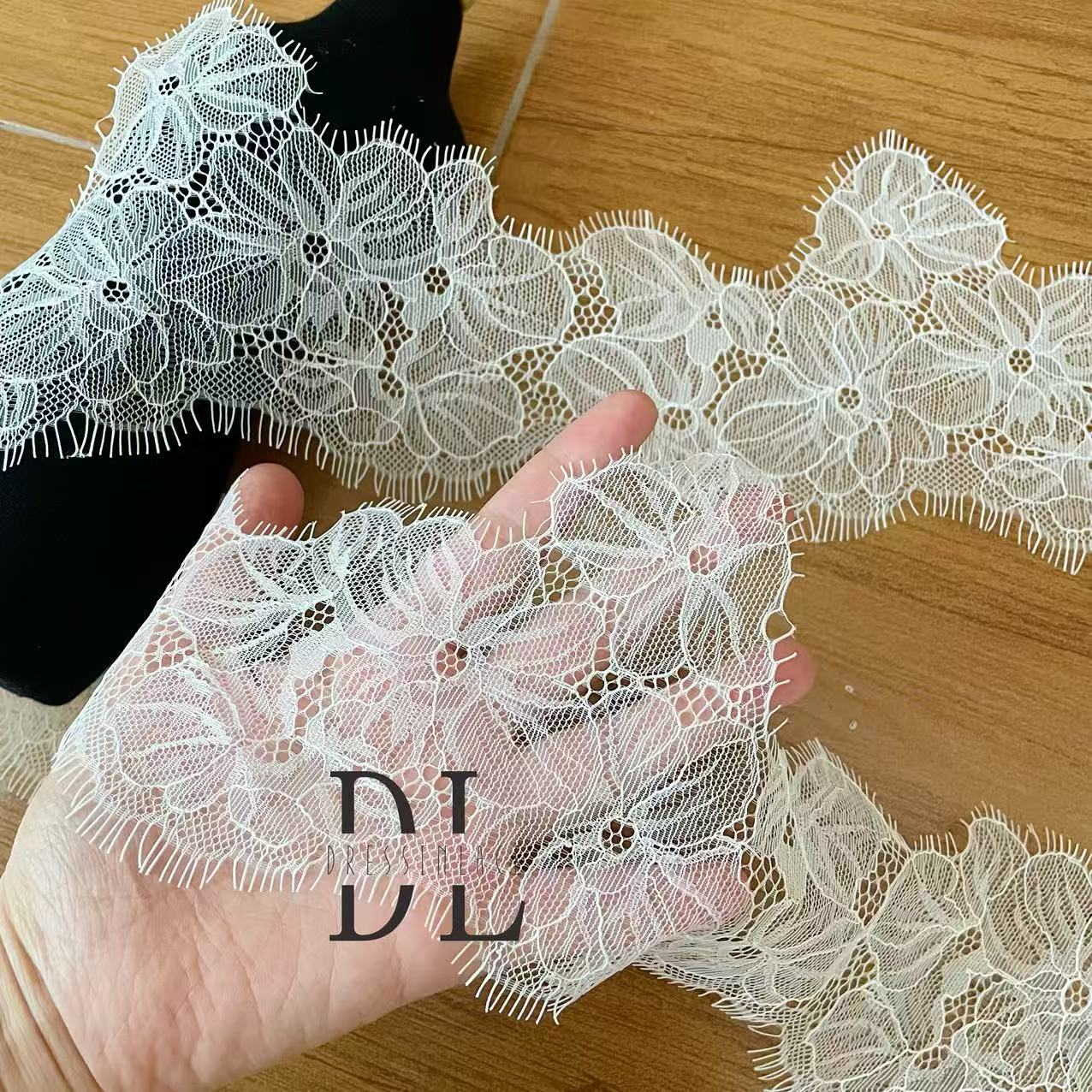 Chantilly trimming lace for fashion clothes, bridal dresses, wedding veils accessories, home textiles decorate