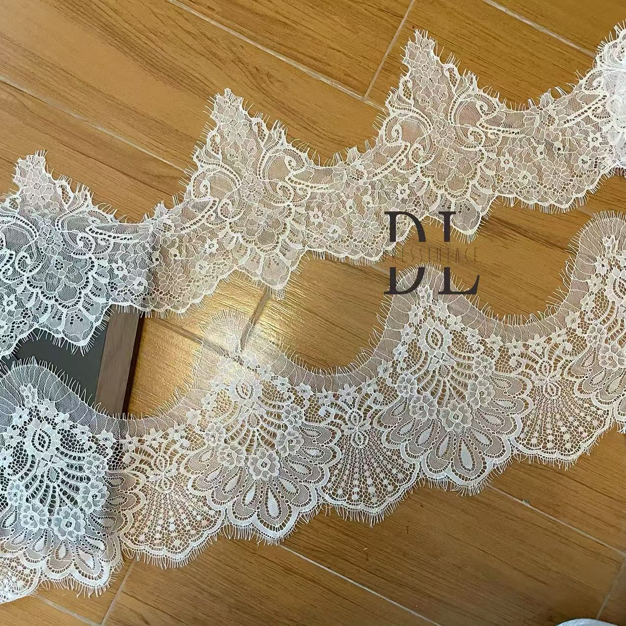Charming Chantilly lace trims for fashion clothes, bridal dresses, wedding veils accessories, DIY garment accessories