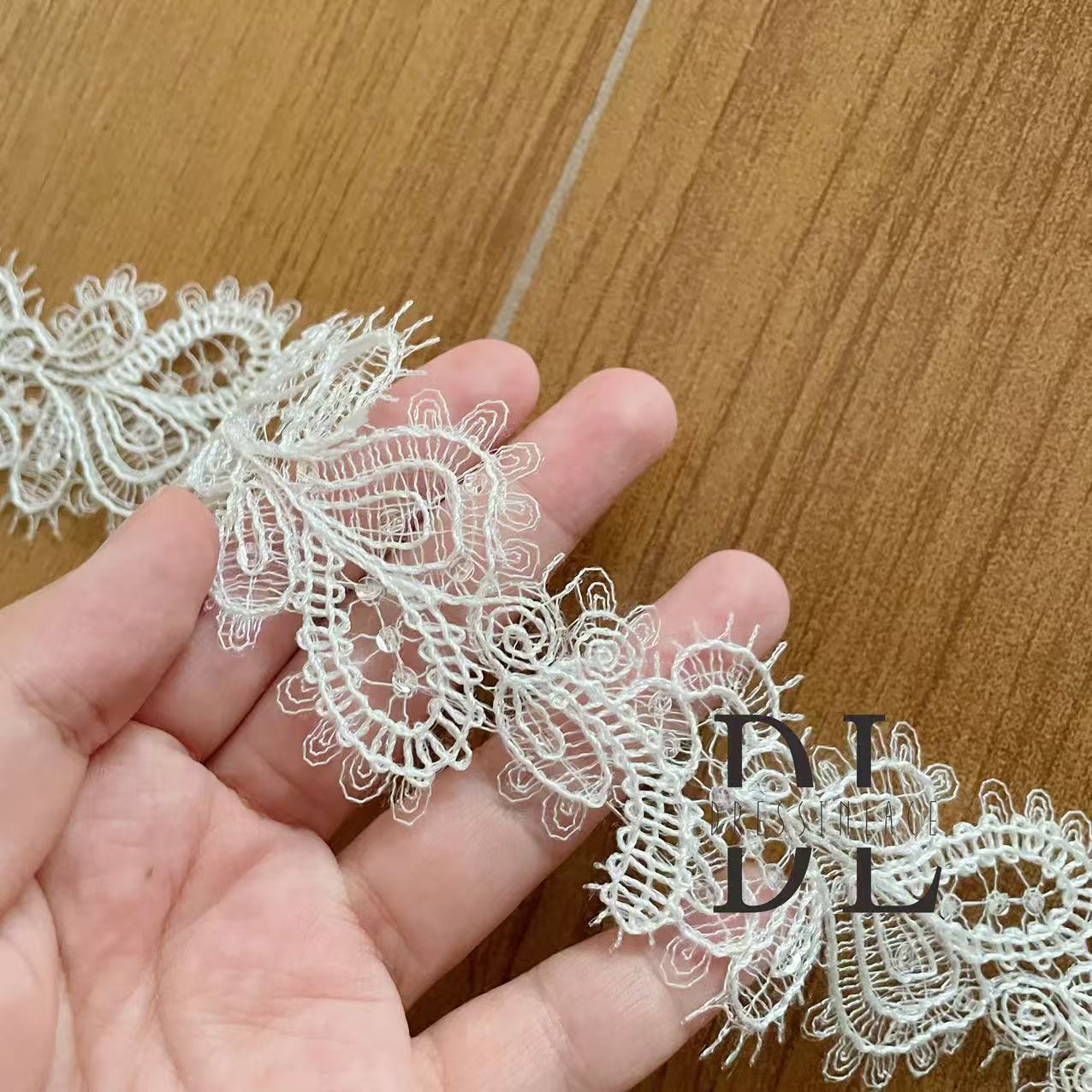Guipure Lace Trims small edge for DIY fashion clothes, bridal dresses, wedding veils accessories, home textiles decorate