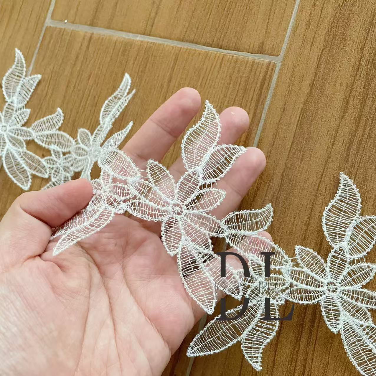 Guipure Lace Trims small edge for DIY fashion clothes, bridal dresses, wedding veils accessories, home textiles decorate