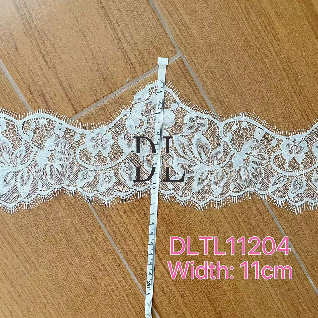 DLX15253 Patrón de hojas bordadas Tejido de encaje Bordes de ancho 15 cm Cuentas y lentejuelas para velos de novia