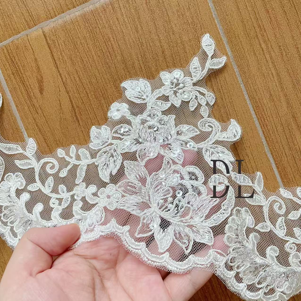 High quality embroidery lace trims for bride wedding dresses, bridal veils, fashion cloth, home textiles accessories