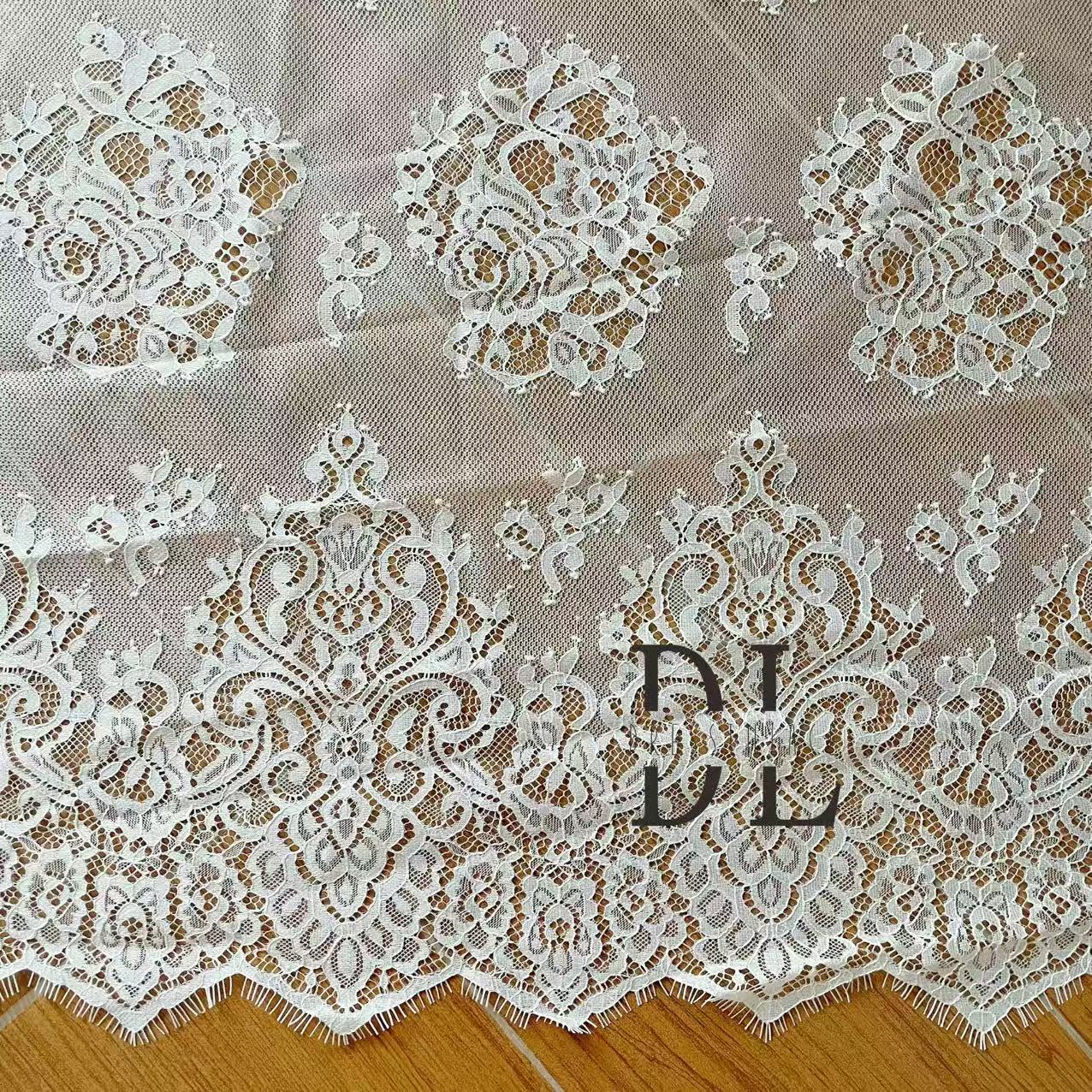 DL15104 Boho Fabrics Delicada tela de encaje Chantilly para vestidos de novia: material de pestañas suave y exquisito