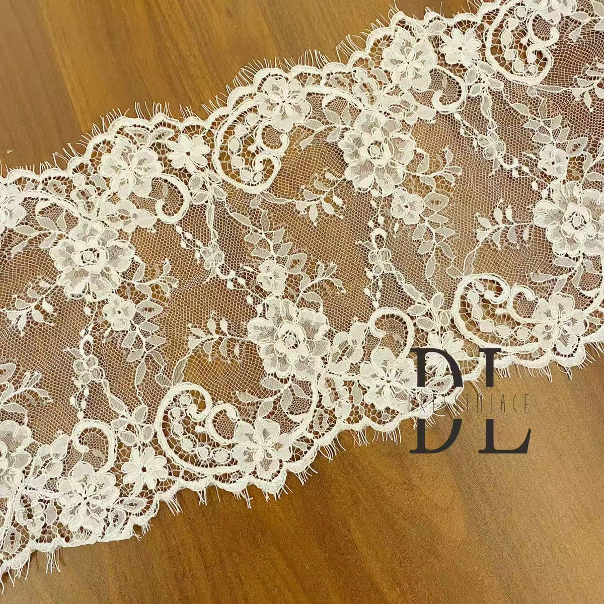 Corded Chantilly lace trim edges for bridal wedding dresses, bridal veils, fashion cloth, home textiles accessories