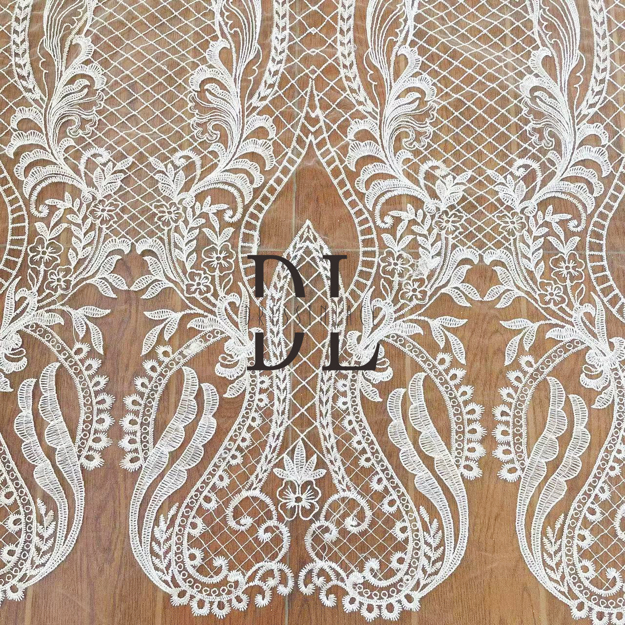 DL130110 Classical beautiful lace fabric with smooth lines for Bridal Dresses