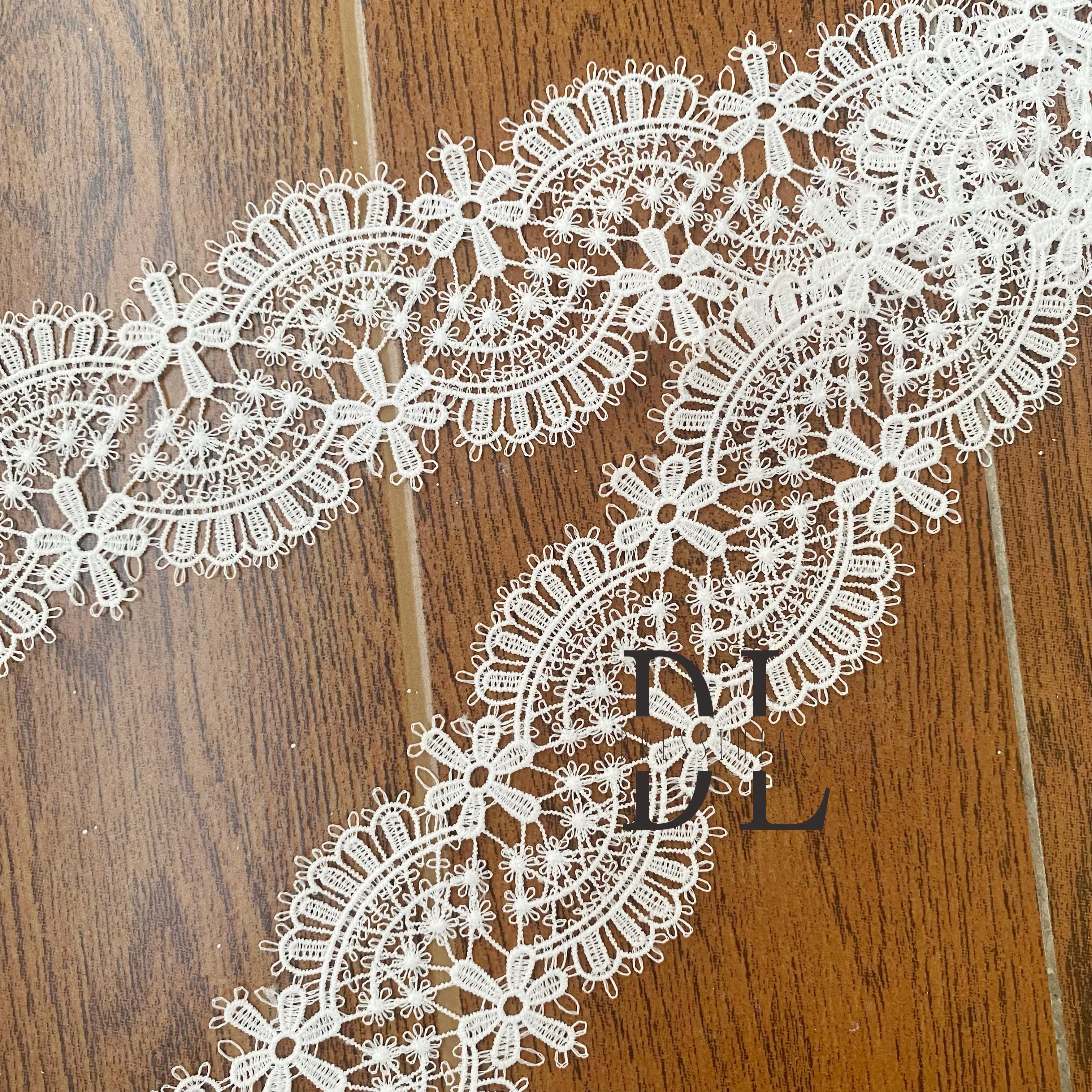 DLG55259 Flowers Guipure Lace Borders Fashion Designs For Bride Head Veils Dresses and accessories