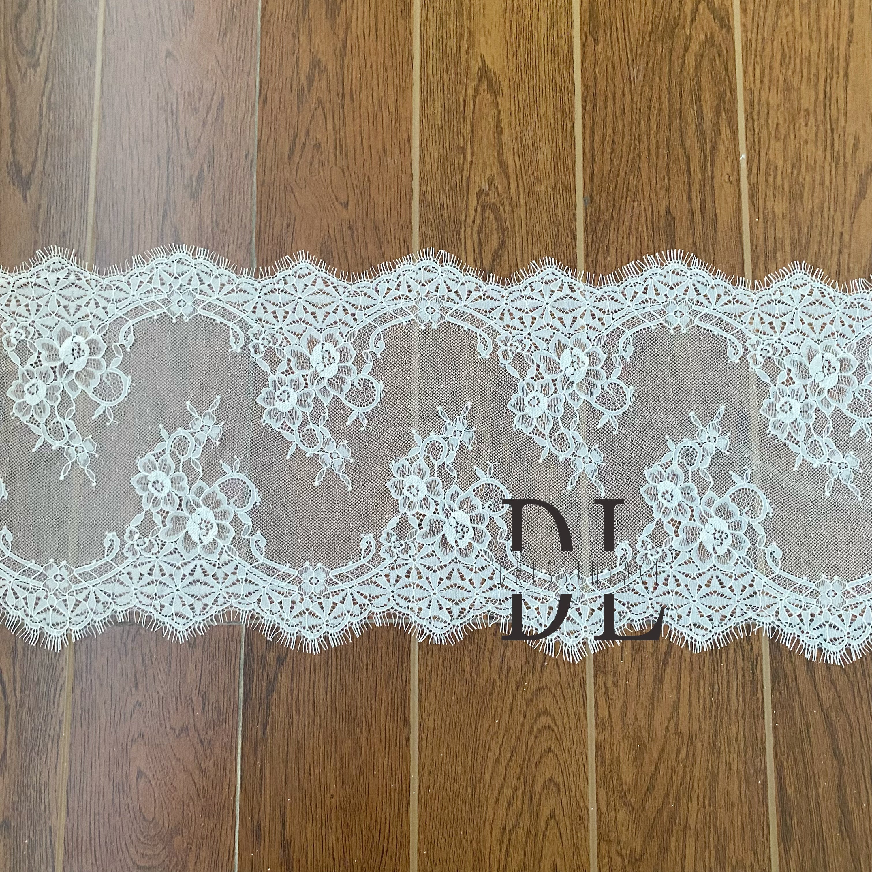 DLTL21197 Classico pizzo con rifiniture laterali doppie per veli da sposa e abiti 