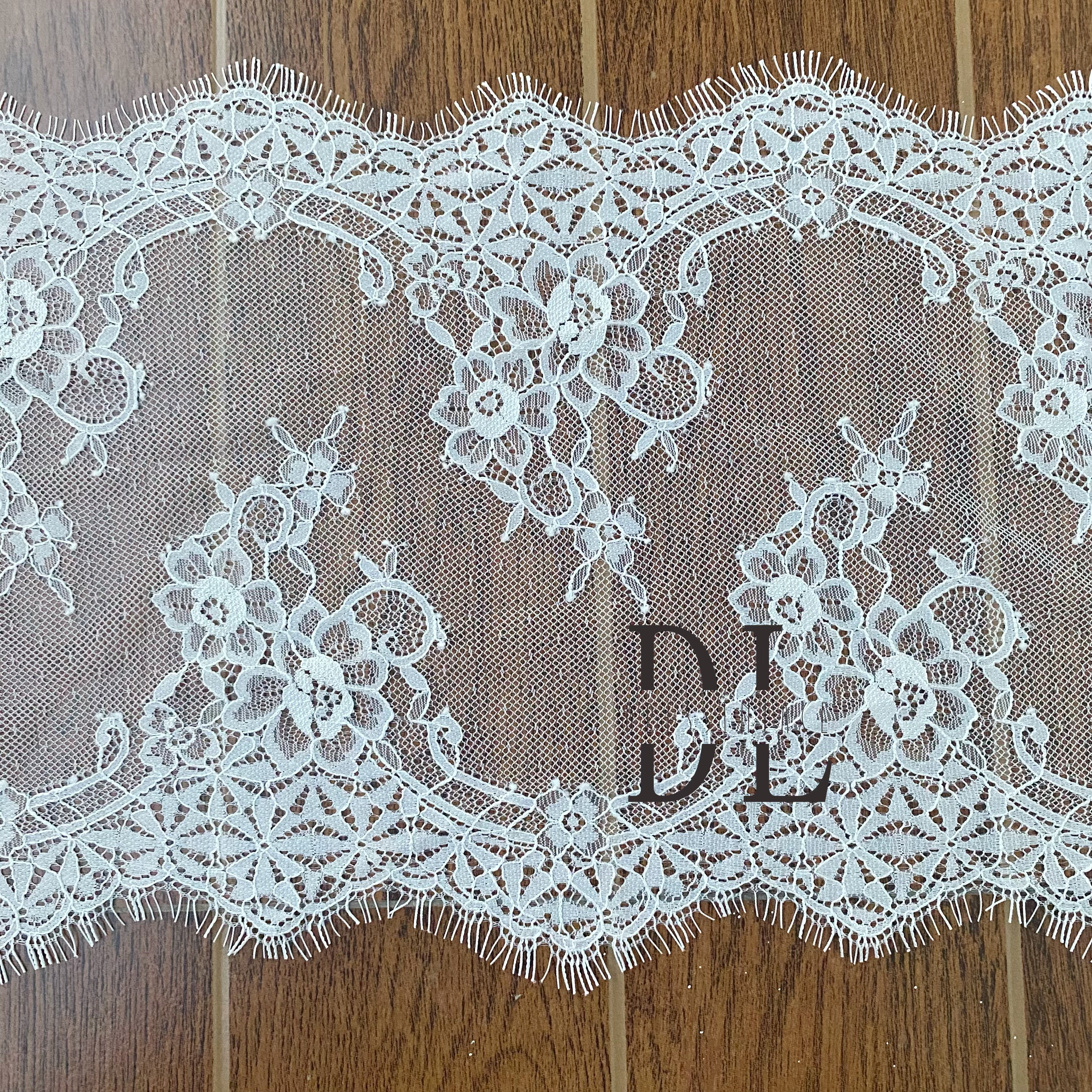 DLTL21197 Classico pizzo con rifiniture laterali doppie per veli da sposa e abiti 