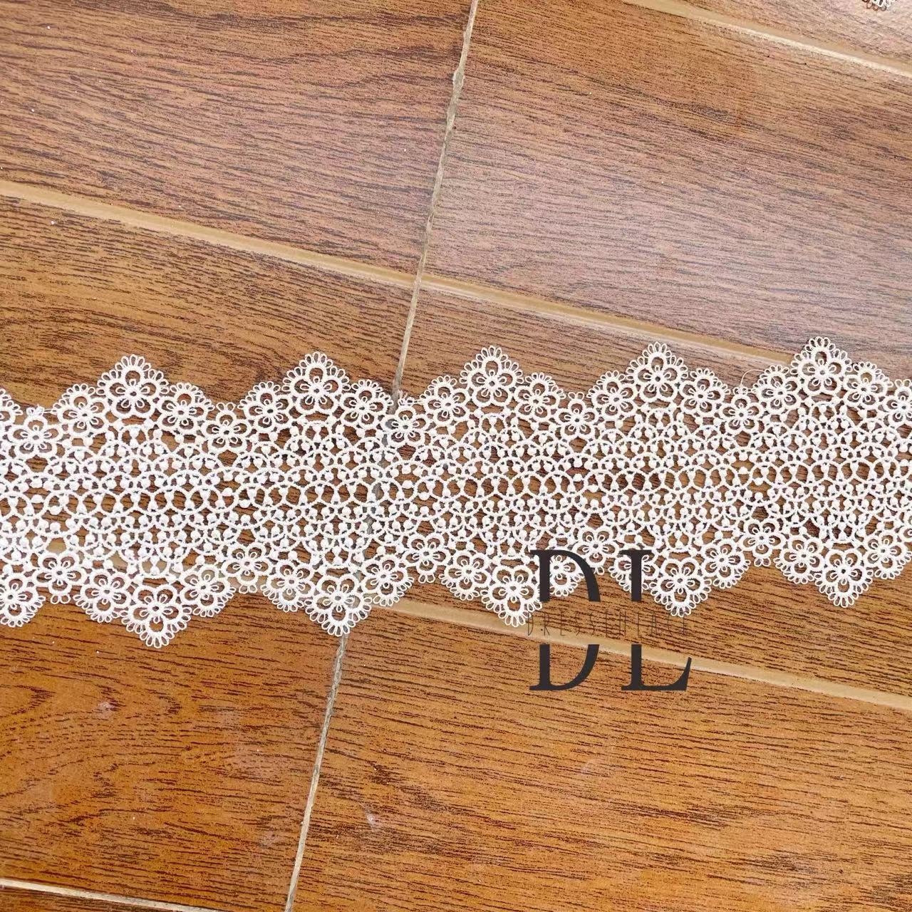 DLX95096 Deliziosi bordini in pizzo per abiti decorati larghezza 9,5 cm 