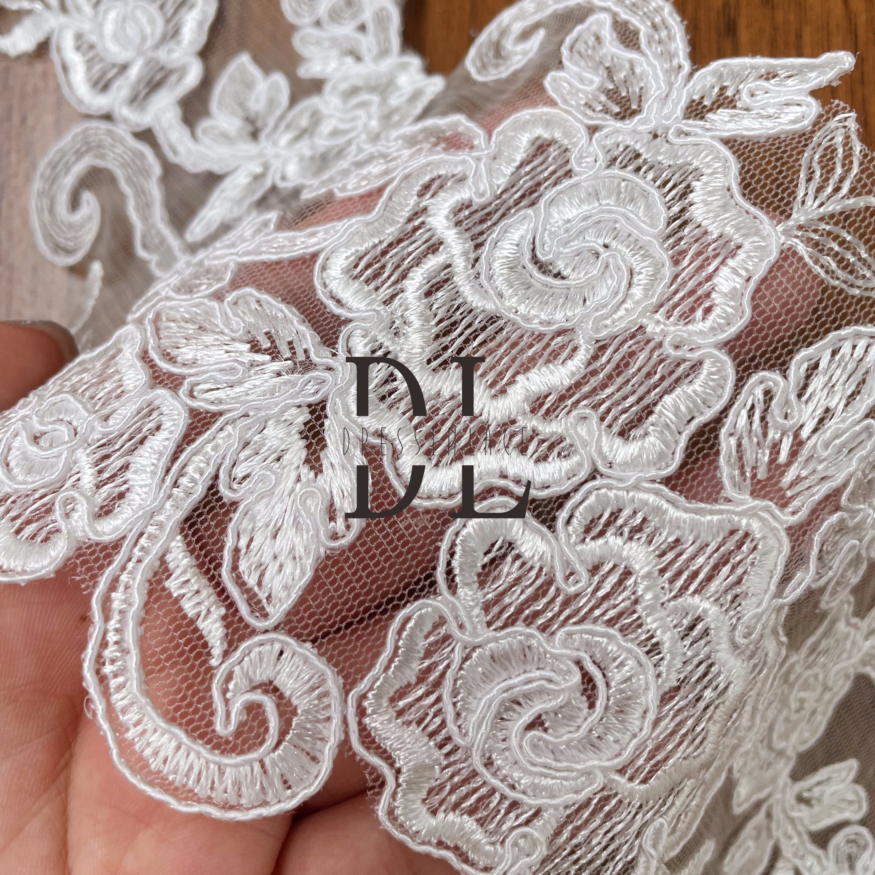 DLM2266 Cording Embroidered lace Appliques with Soft mesh Tulle dimension: 10*32cm