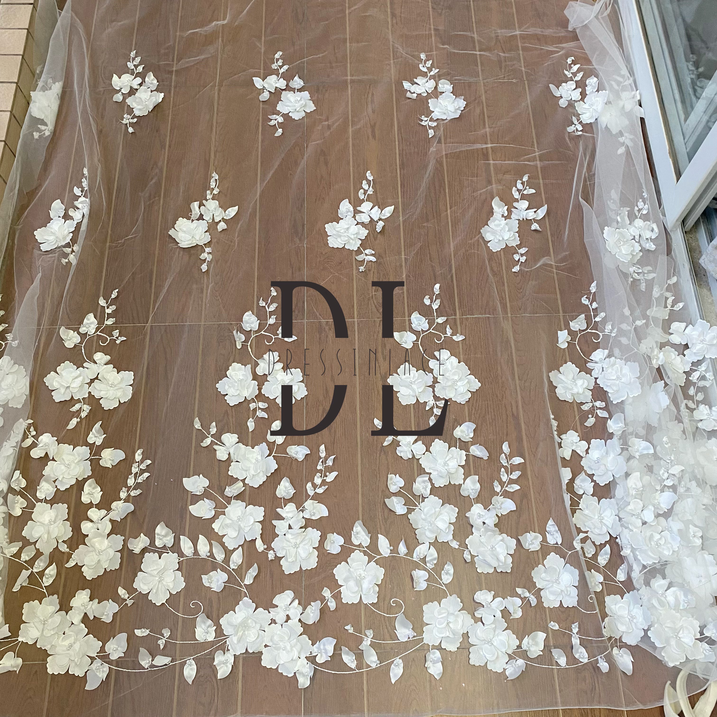DL130013 High-quality soft 3D satin flowers lace fabric with pearl beads for wedding dresses