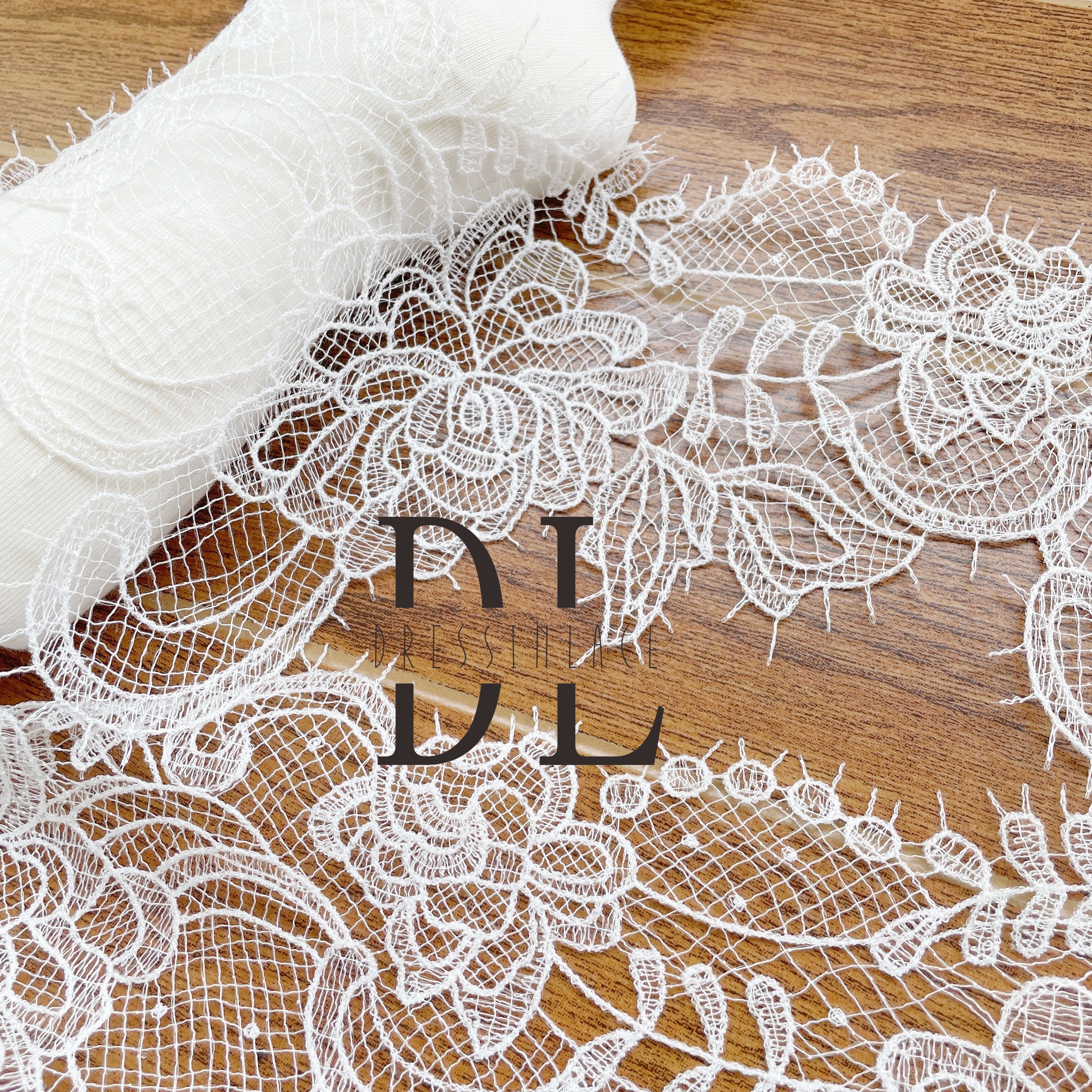 DLG17220 Guipure Lace Trims Elegant Designs For Bridal Head Veils