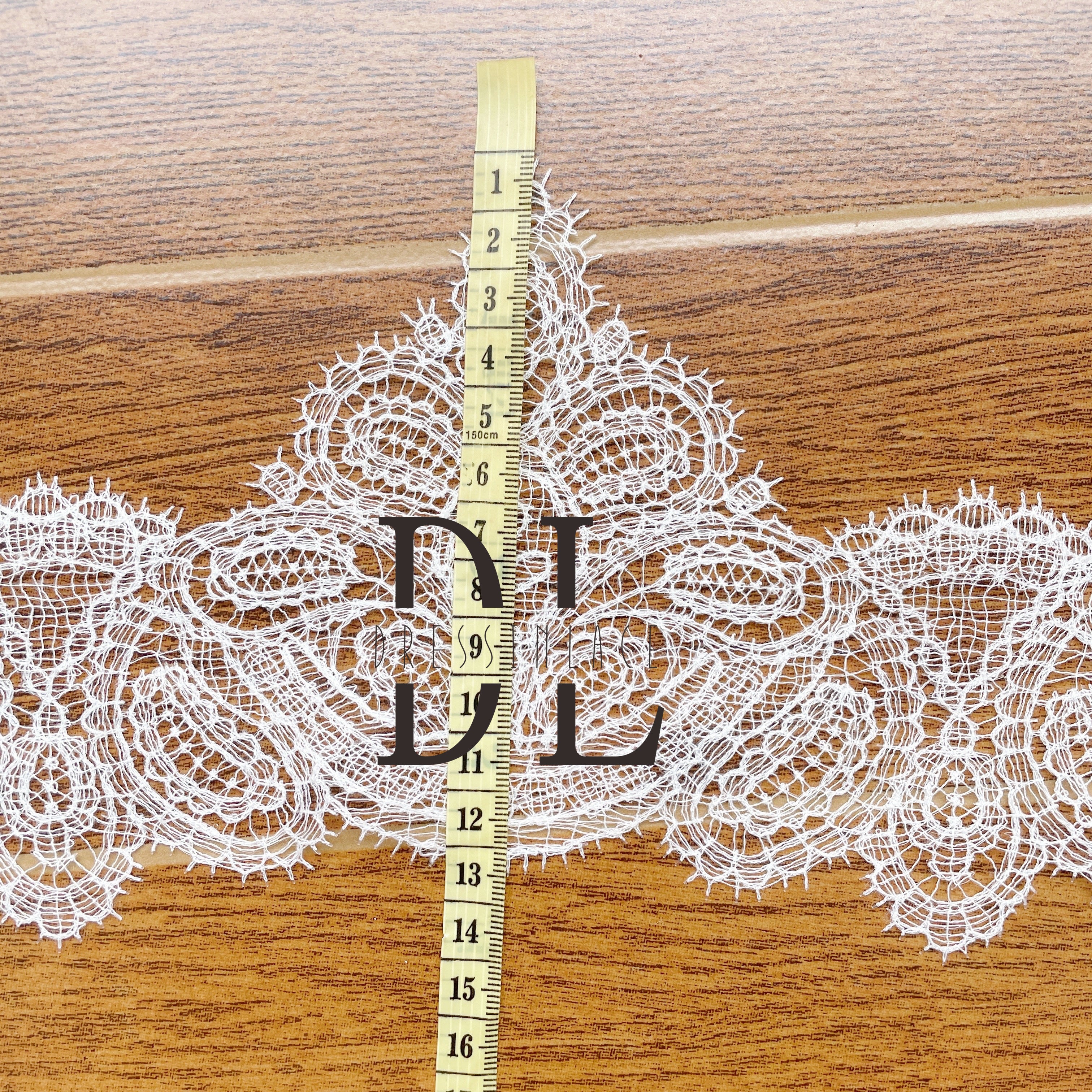 DLG13222 Hot Selling Guipure Lace Trims Elegant Designs For Bridal Head Veils