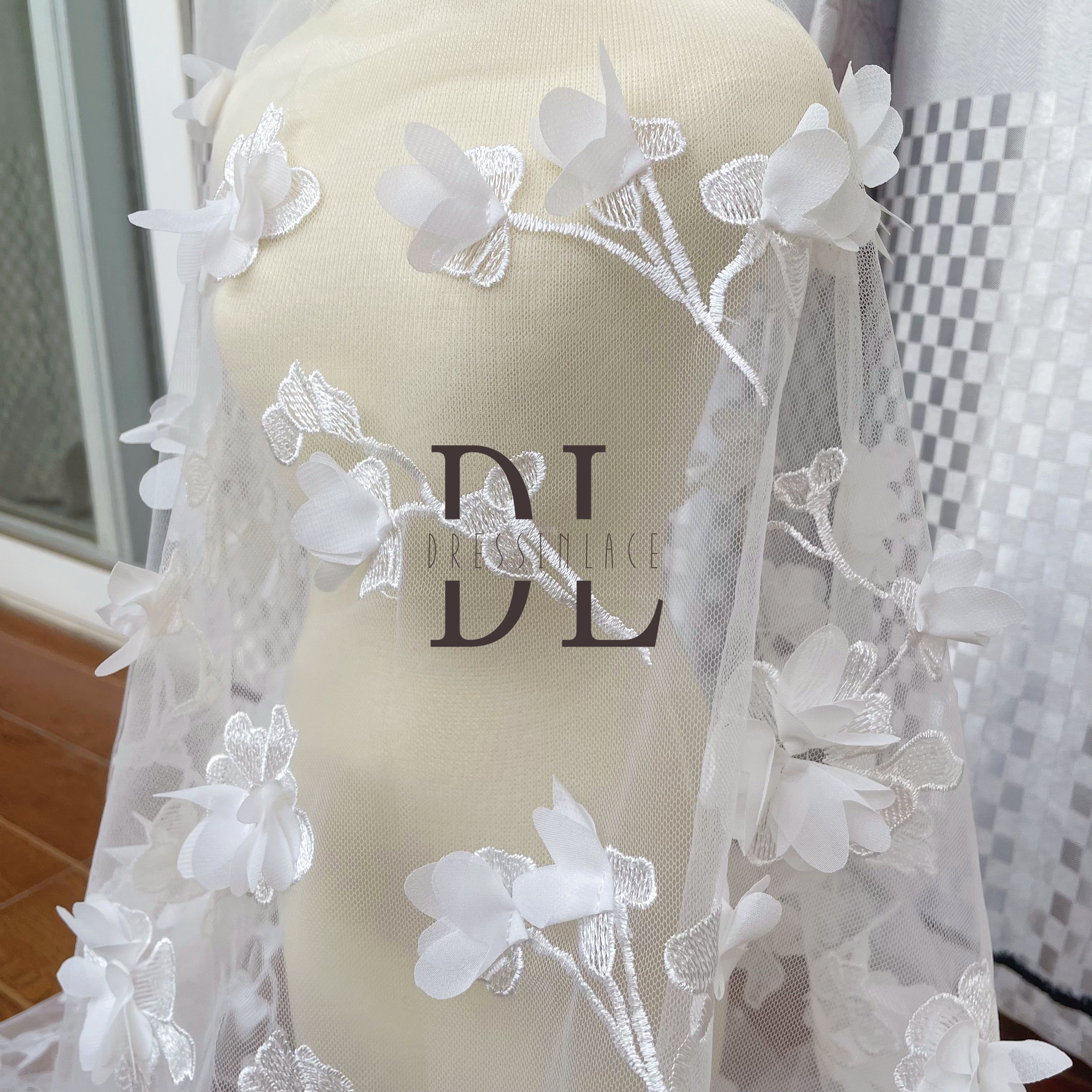 DL130144 Tela de encaje bordado con flores de gasa 3D para coser vestidos de novia 