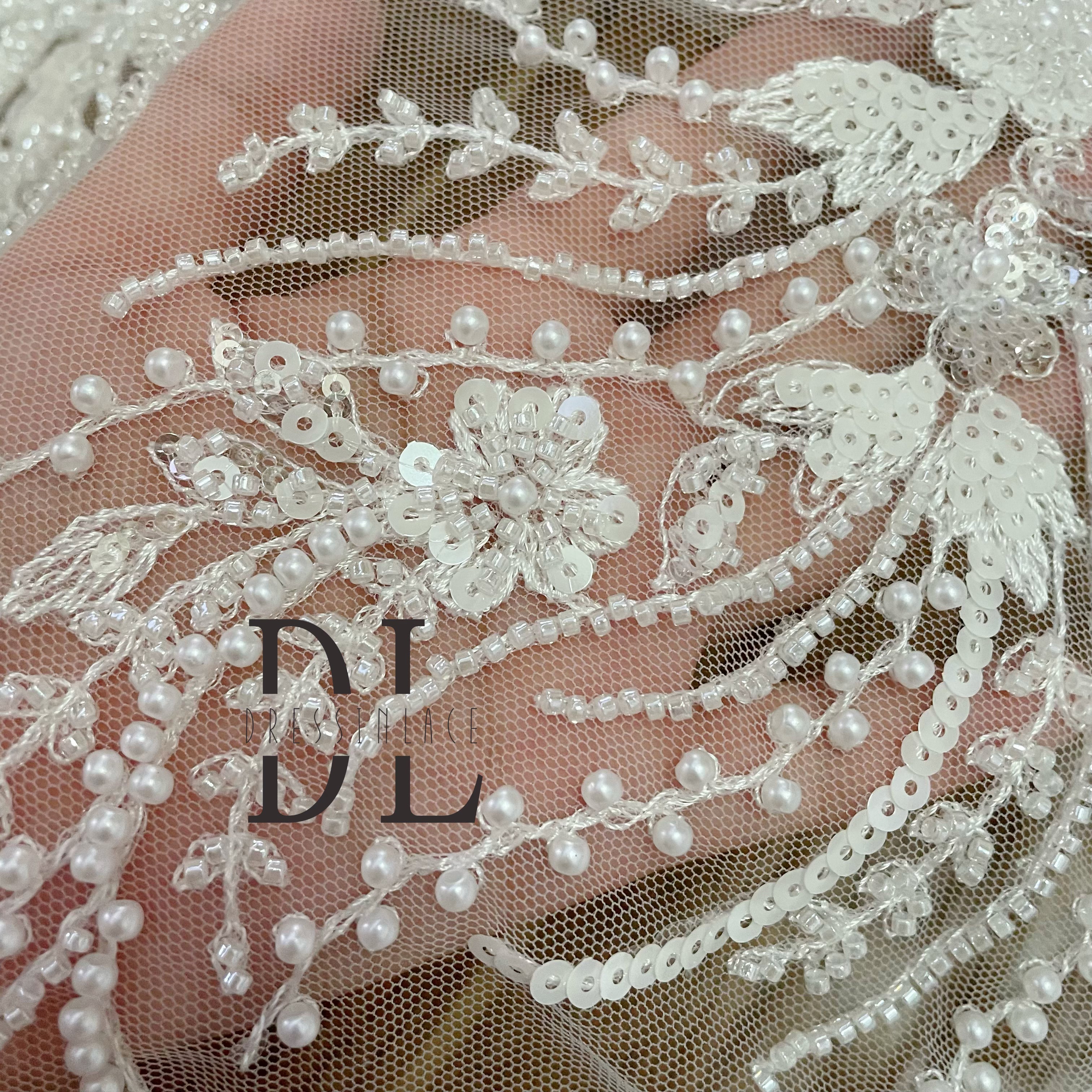 Tessuto in pizzo allover DL130149 con perline e paillettes - Stile popolare per design eleganti DL130149 