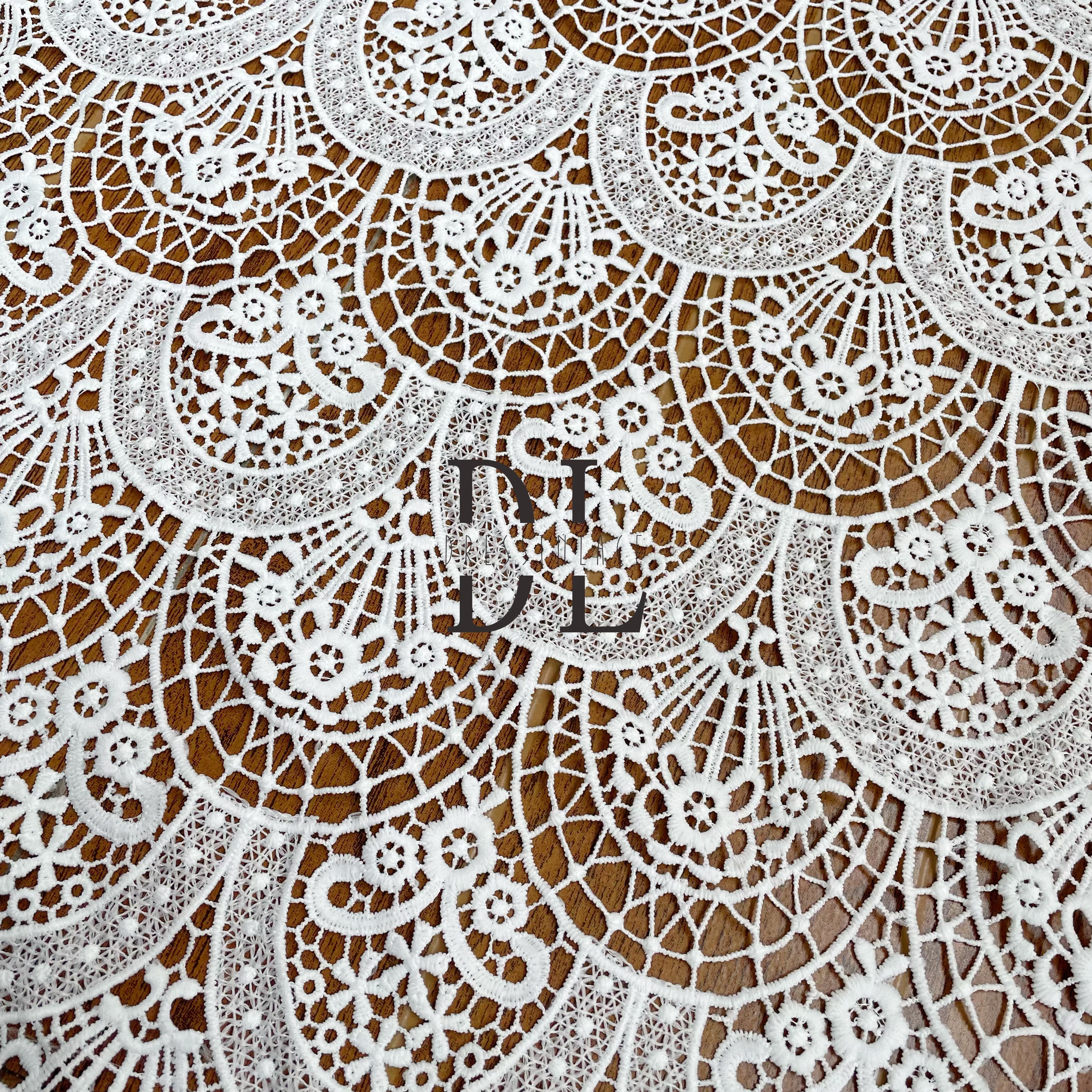 DLG120151 Classical Style Water Soluble Lace Fabric - Exquisite Lines Accentuate the Diverse Beauty of Lace - Perfect for Bridal Dresses DLG120151