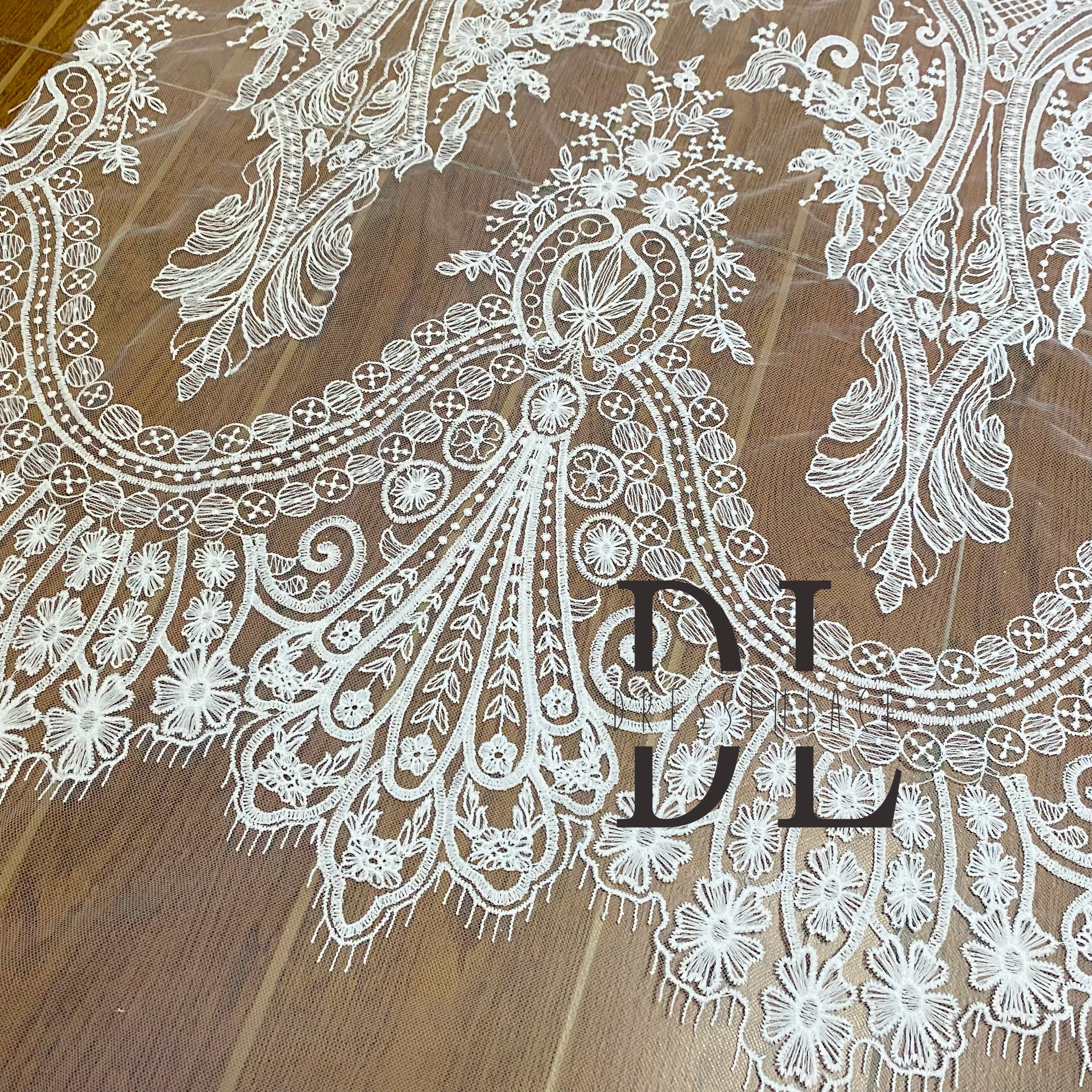 DL130139 Exquisite Classical Embroidered Lace Fabric with Wave Edge - Polyester Material For wedding dress