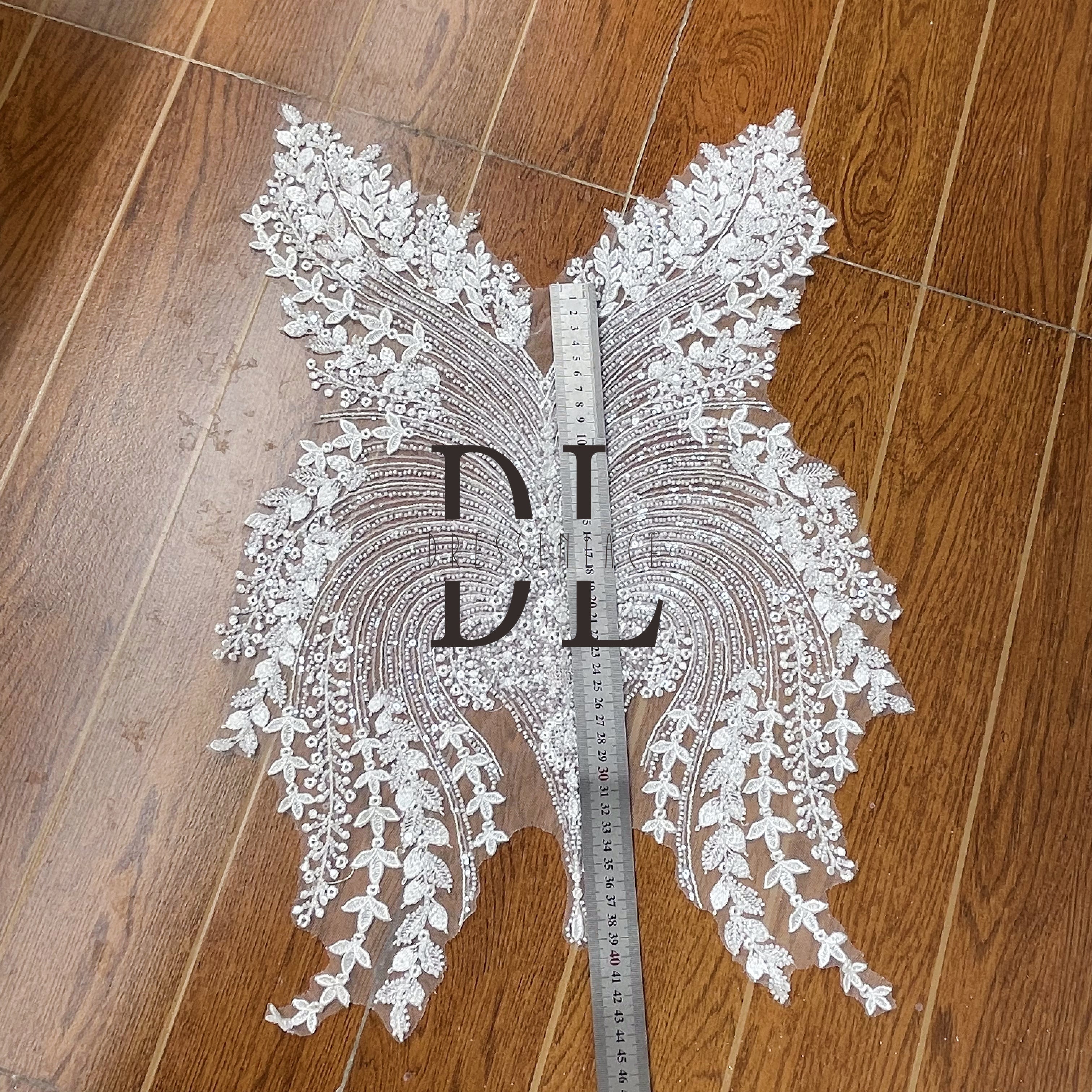 DLM2277 Nuevo diseño de motivos de encaje con cuentas y lentejuelas brillantes para vestidos de novia 