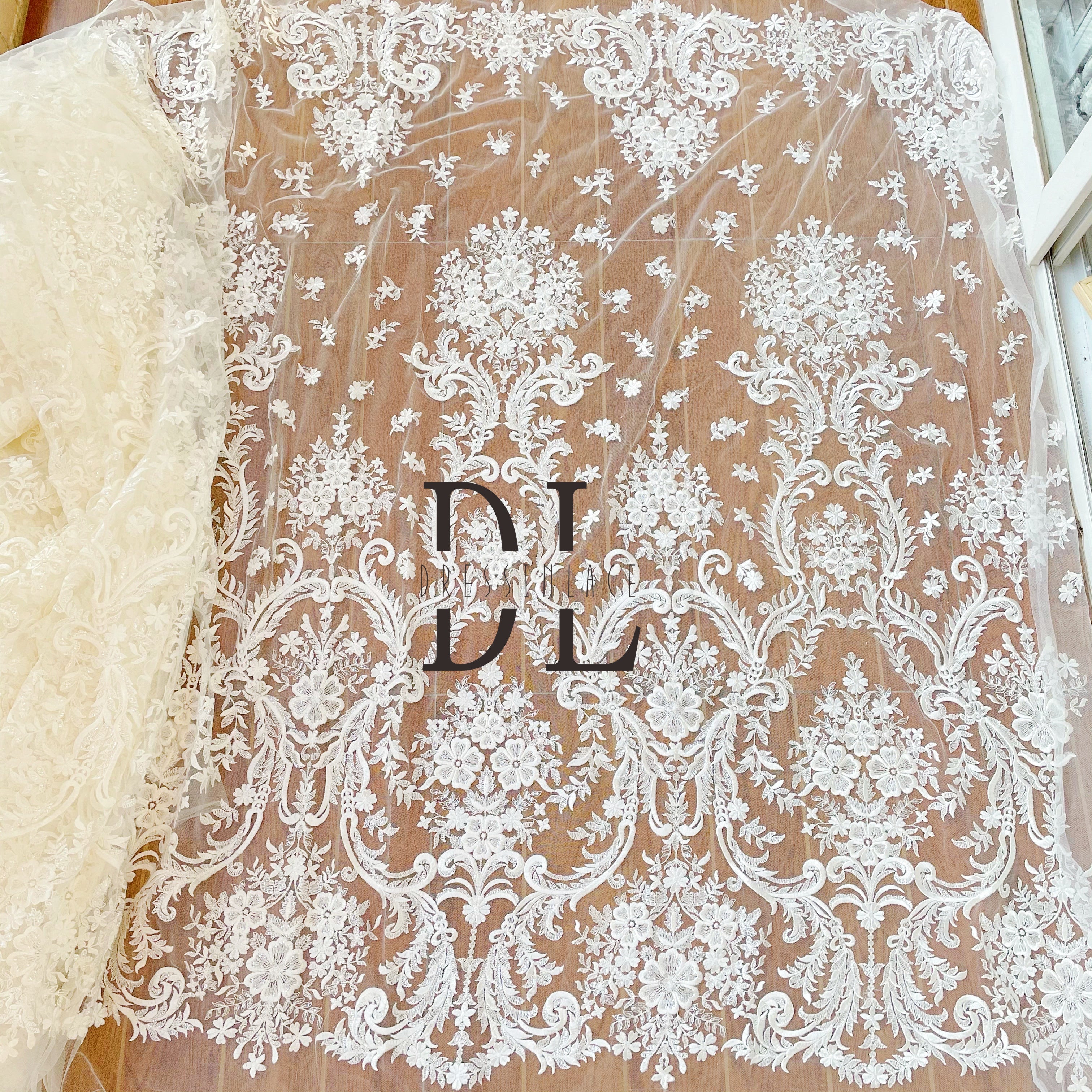 DL130005 Thick Embroidery Lace Fabric for Wedding Dress - Shimmering Transparent Mesh with Trendy Floral Elements and Fluid Lines DL130005