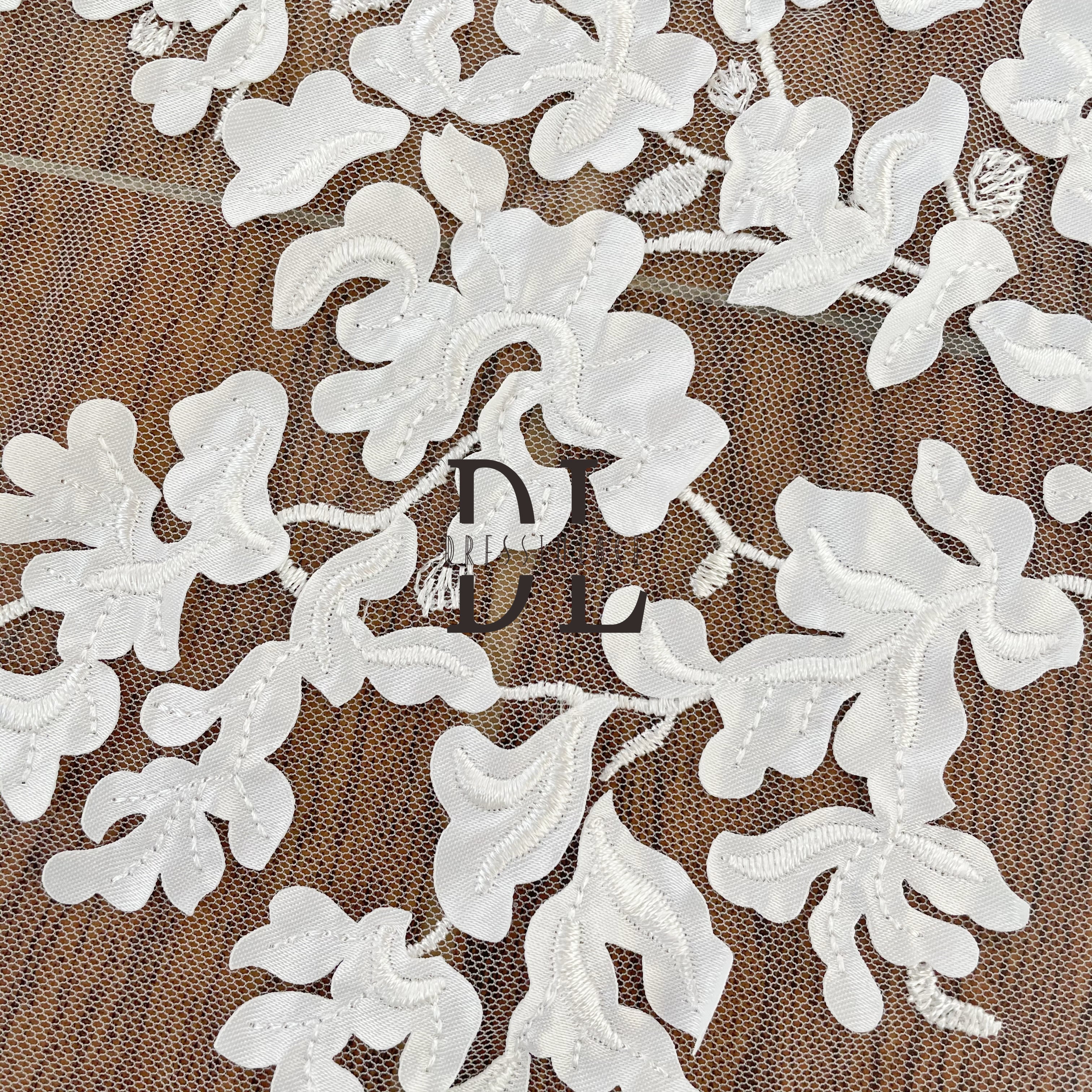 DL130117 Exquisite Lace Fabric with Laser Satin, Featuring Flowers and Leaves Pattern DL130117