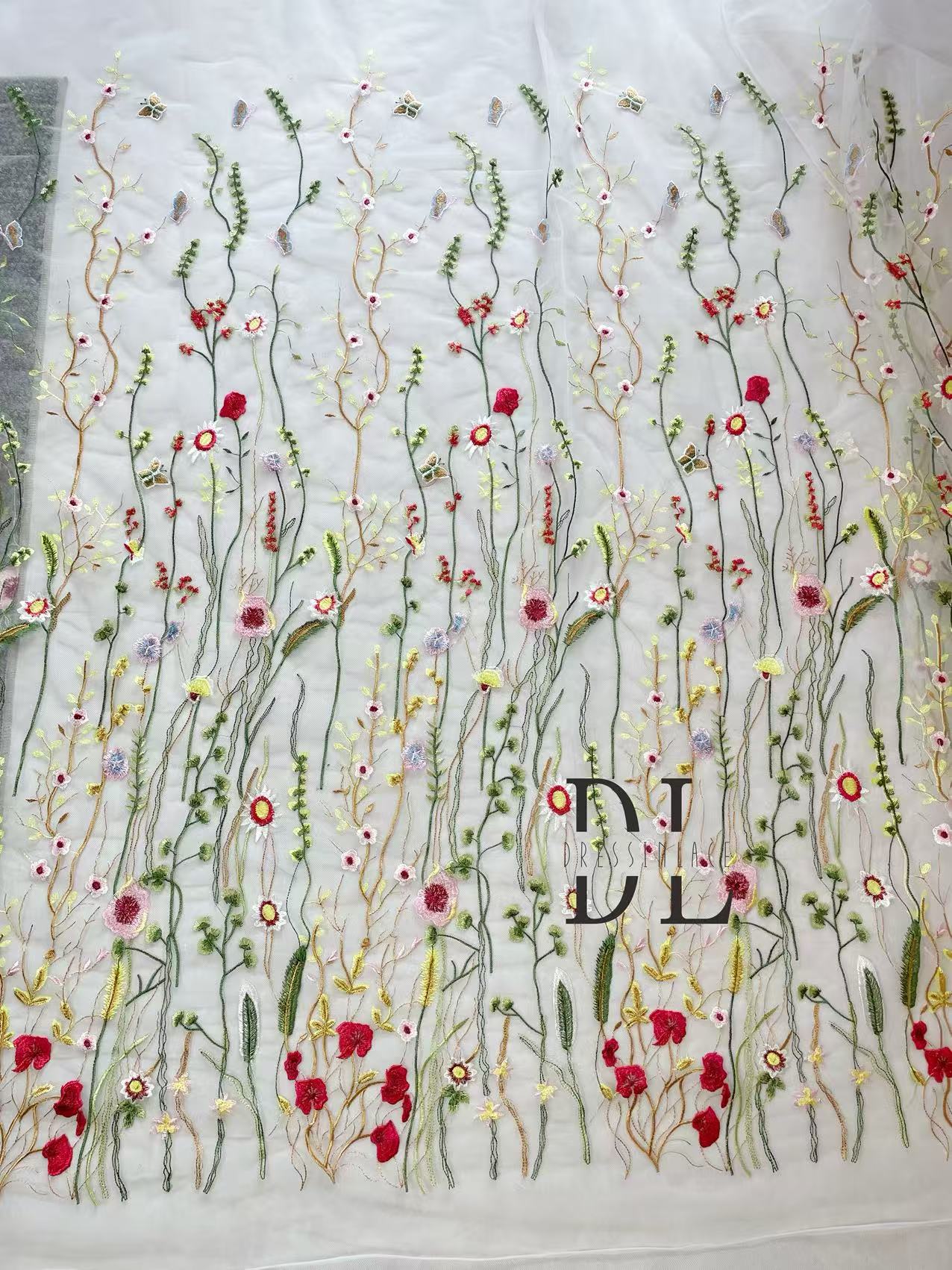 DL130232 Colorful flower embroidered lace fabric for bride wearing dresses, veils and home textiles