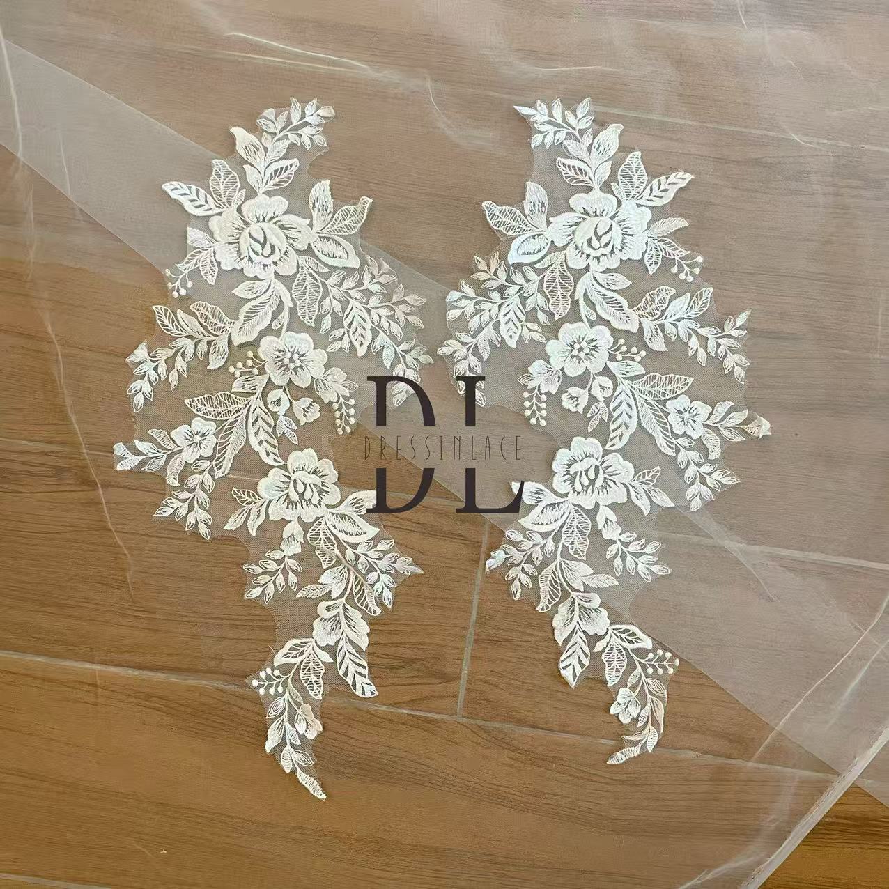 M2305-2305-L Bridal wedding dresses Lace appliqués, bride dresses veils, fashion clothes accessories