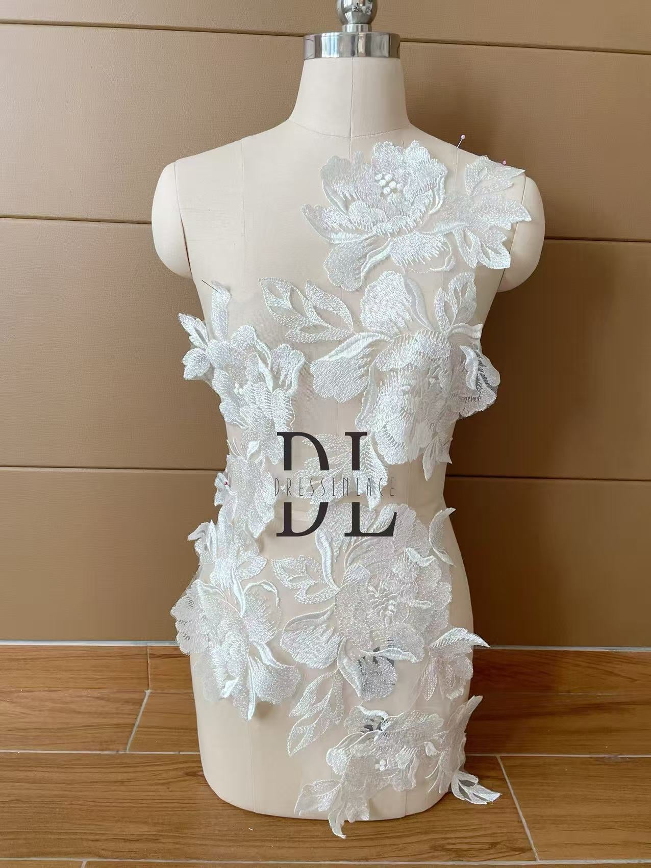 DLM2312 embroidery lace appliques with sequins for Bride wedding dresses Lace motifs, bridal veils accessories