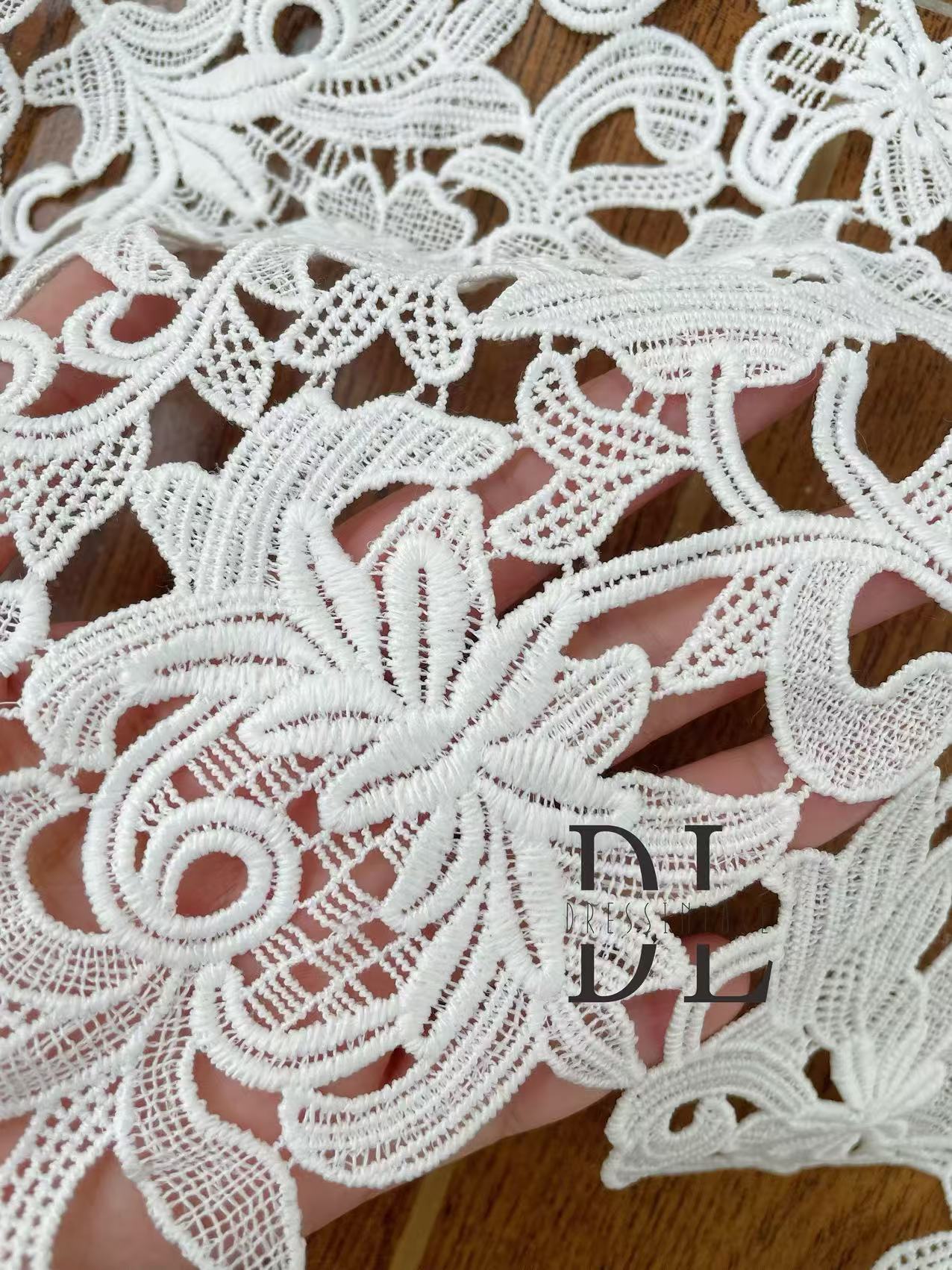 DLG120197 Elegant guipure Lace Fabrics, flowers pattern, For bridal wedding dresses, fashion clothes, kids dress