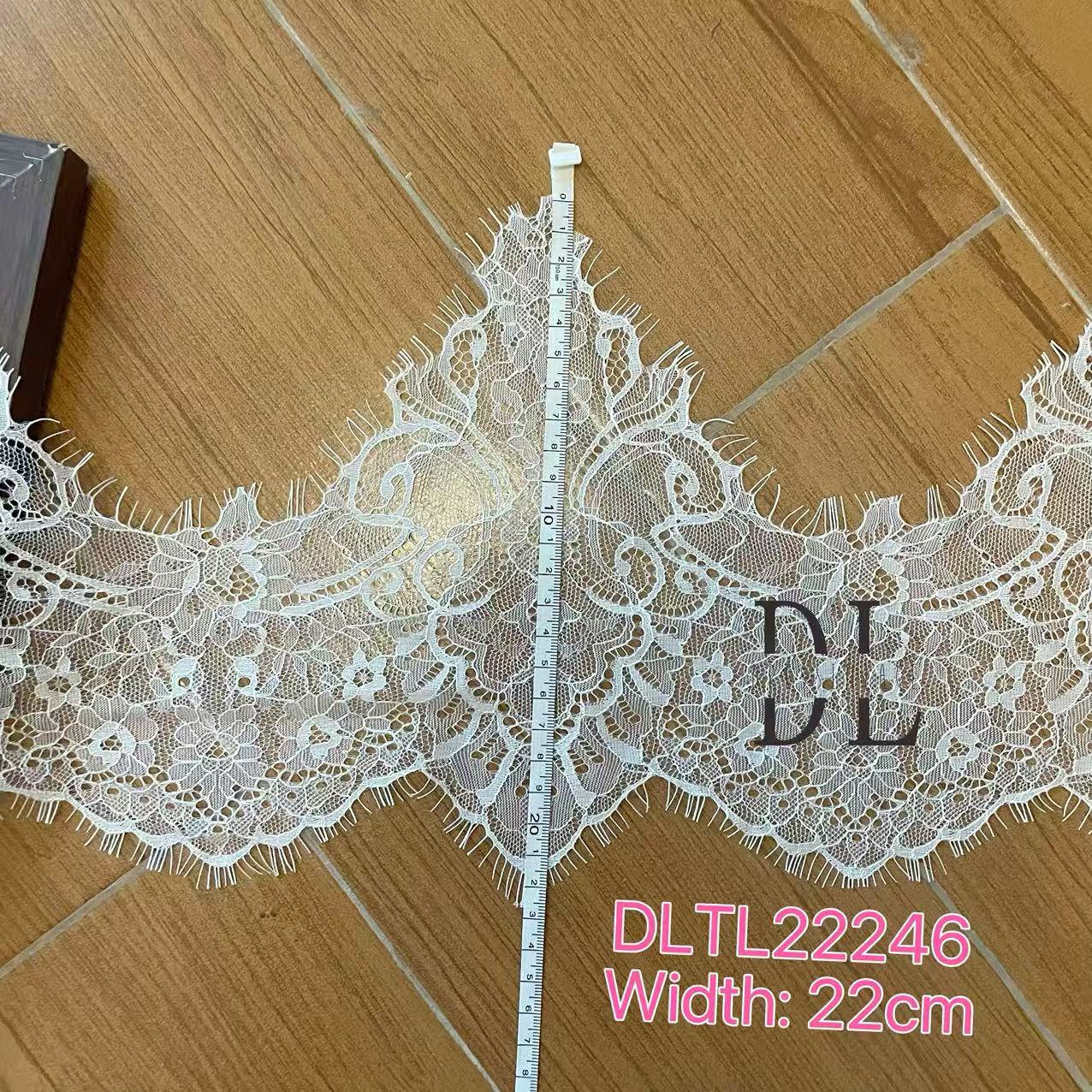Charming Chantilly lace trims for fashion clothes, bridal dresses, wedding veils accessories, DIY garment accessories