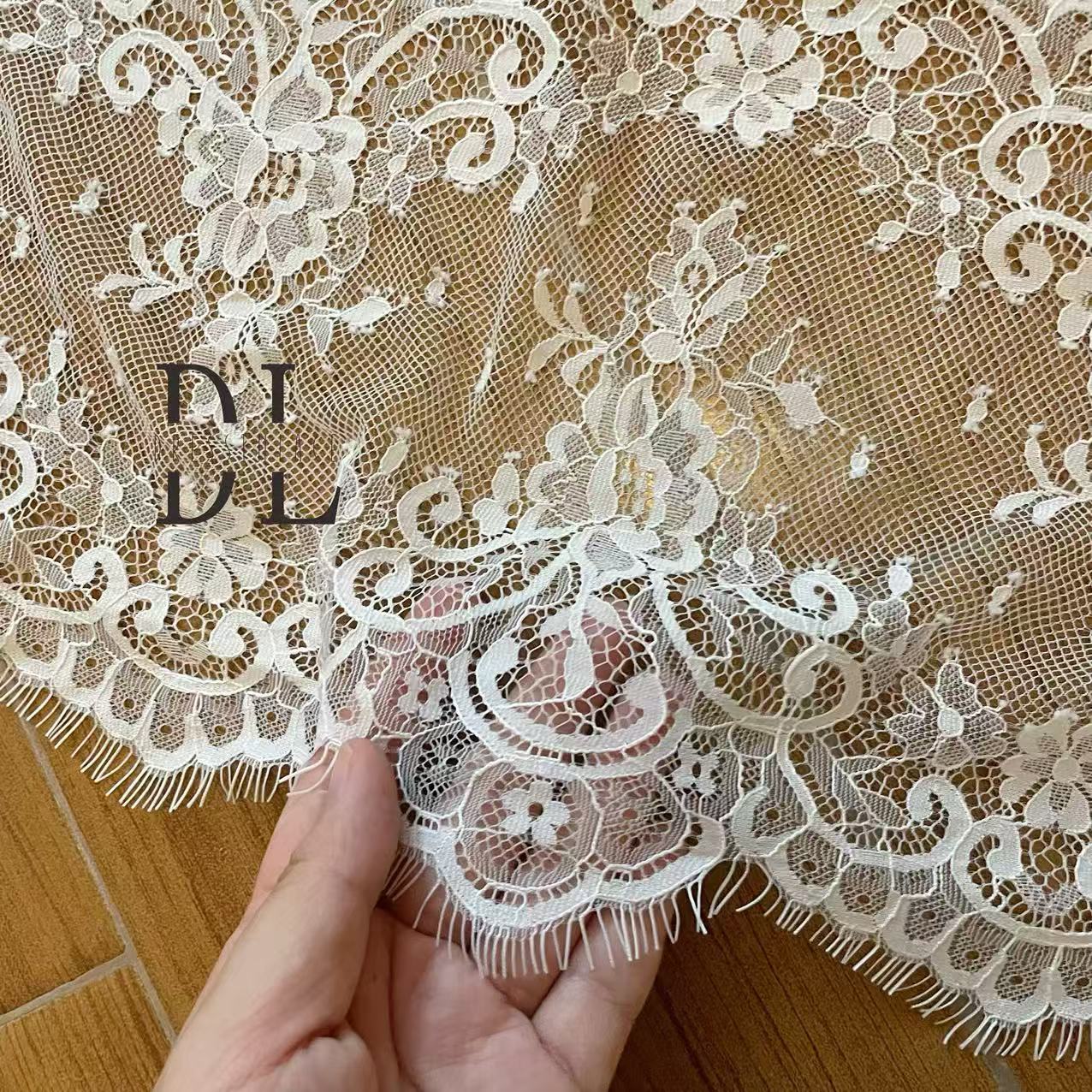 Double-side Chantilly lace trims for fashion clothes, bridal dresses, wedding veils accessories, DIY garment accessories