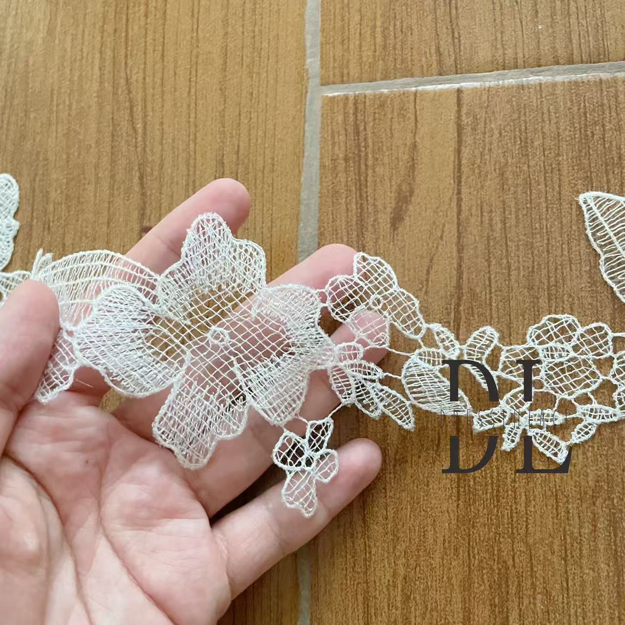 Guipure Lace Trims small edge for DIY fashion clothes, bridal dresses, wedding veils accessories, home textiles decorate