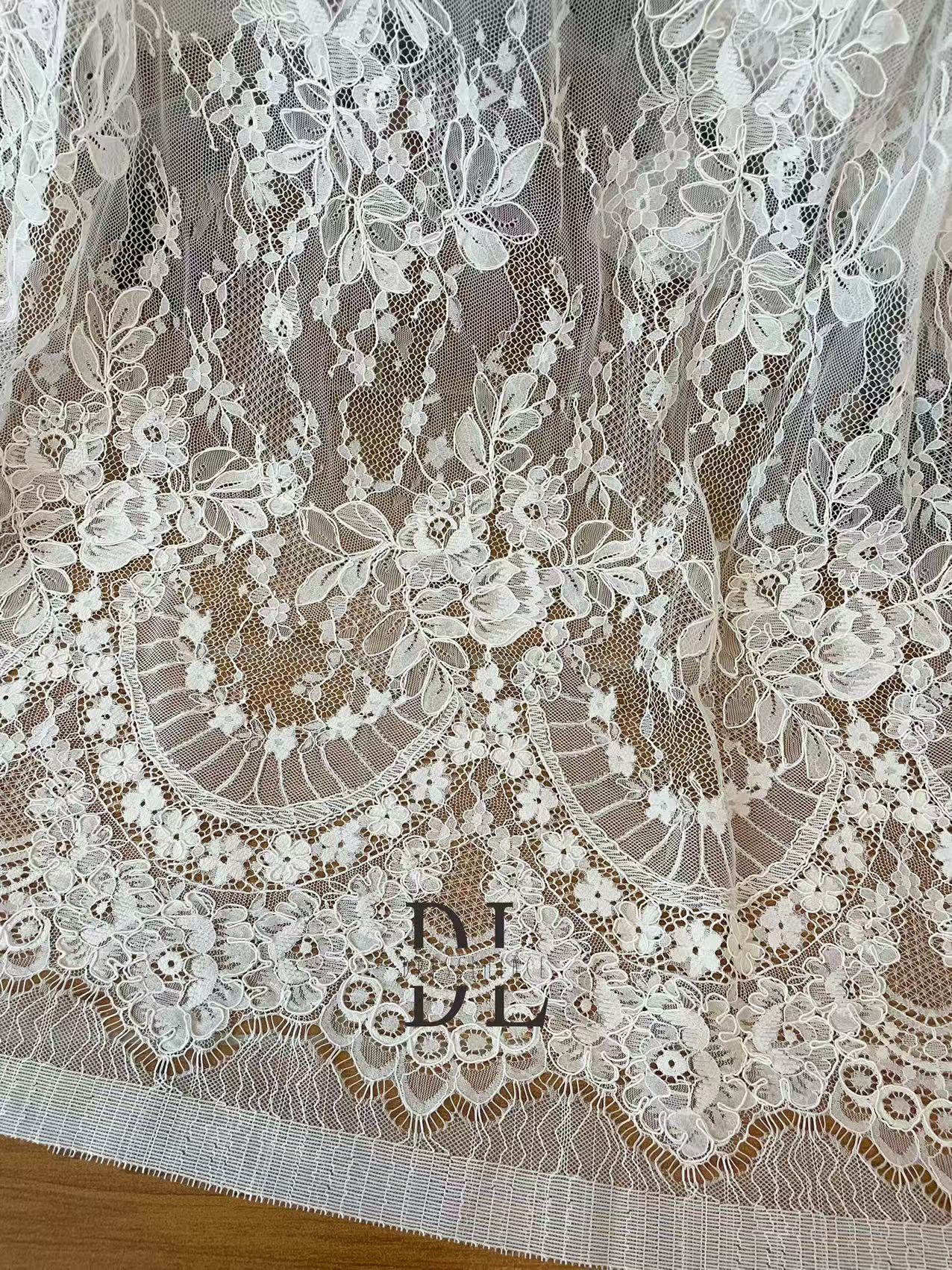 DL15104 Boho Fabrics Delicada tela de encaje Chantilly para vestidos de novia: material de pestañas suave y exquisito 