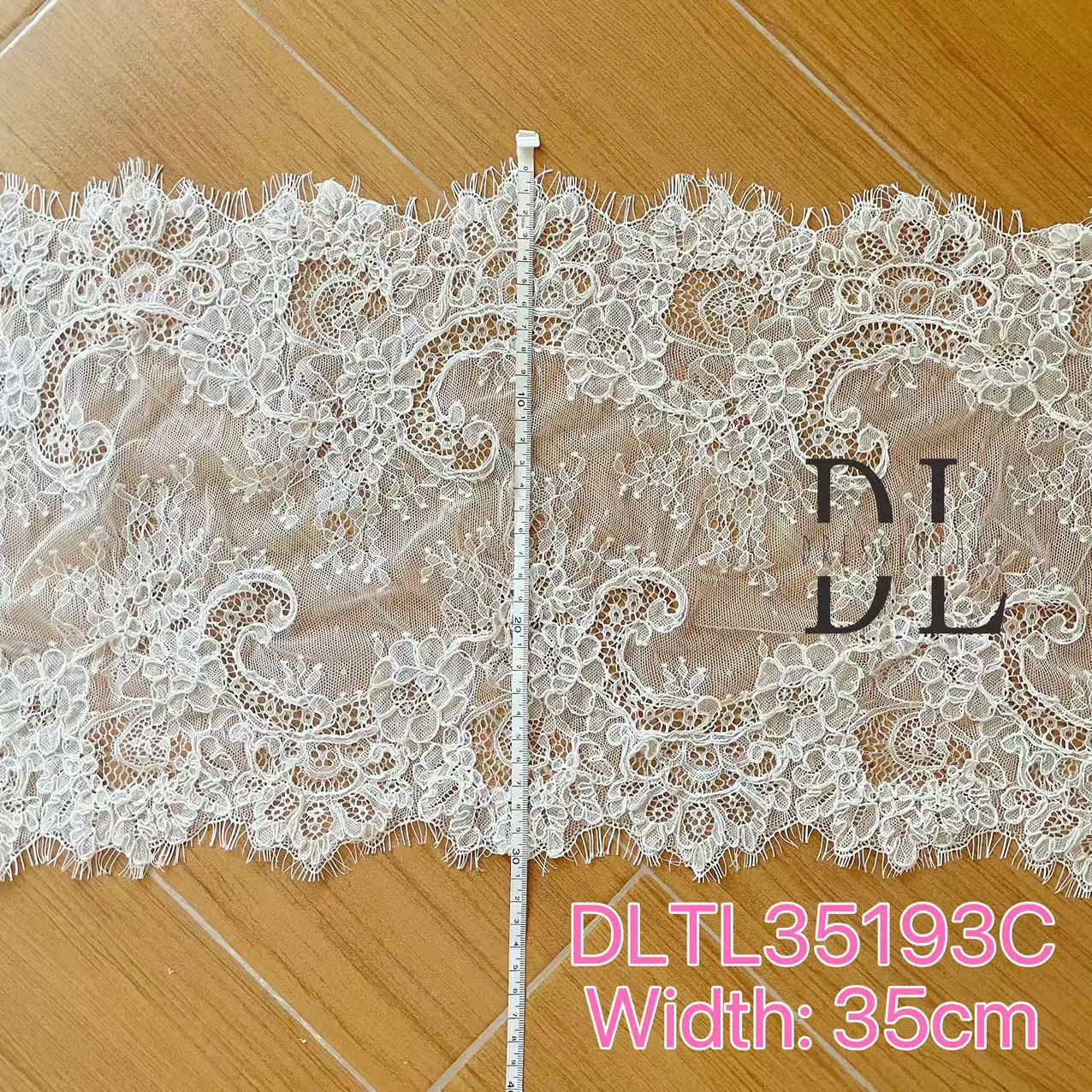 DL130013 Tejido de encaje de flores de satén 3D suave de alta calidad con cuentas de perlas para vestidos de novia 