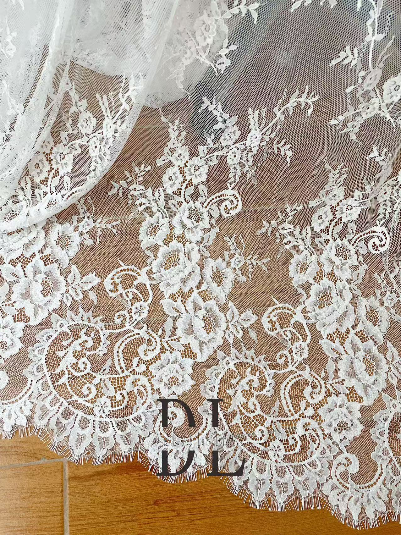 DL15104 Boho Fabrics Delicada tela de encaje Chantilly para vestidos de novia: material de pestañas suave y exquisito 