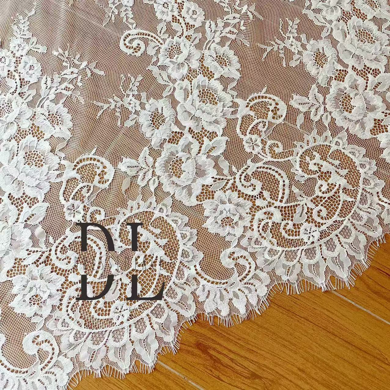 DL15104 Boho Fabrics Delicada tela de encaje Chantilly para vestidos de novia: material de pestañas suave y exquisito 