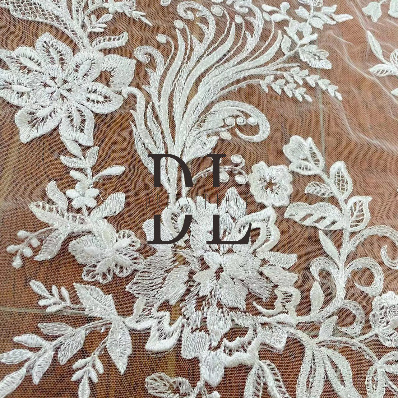 DL130001 Professional Embroidery Lace Fabric for Wedding Dresses – Shimmering and Transparent with Soft, Skin-Friendly Texture