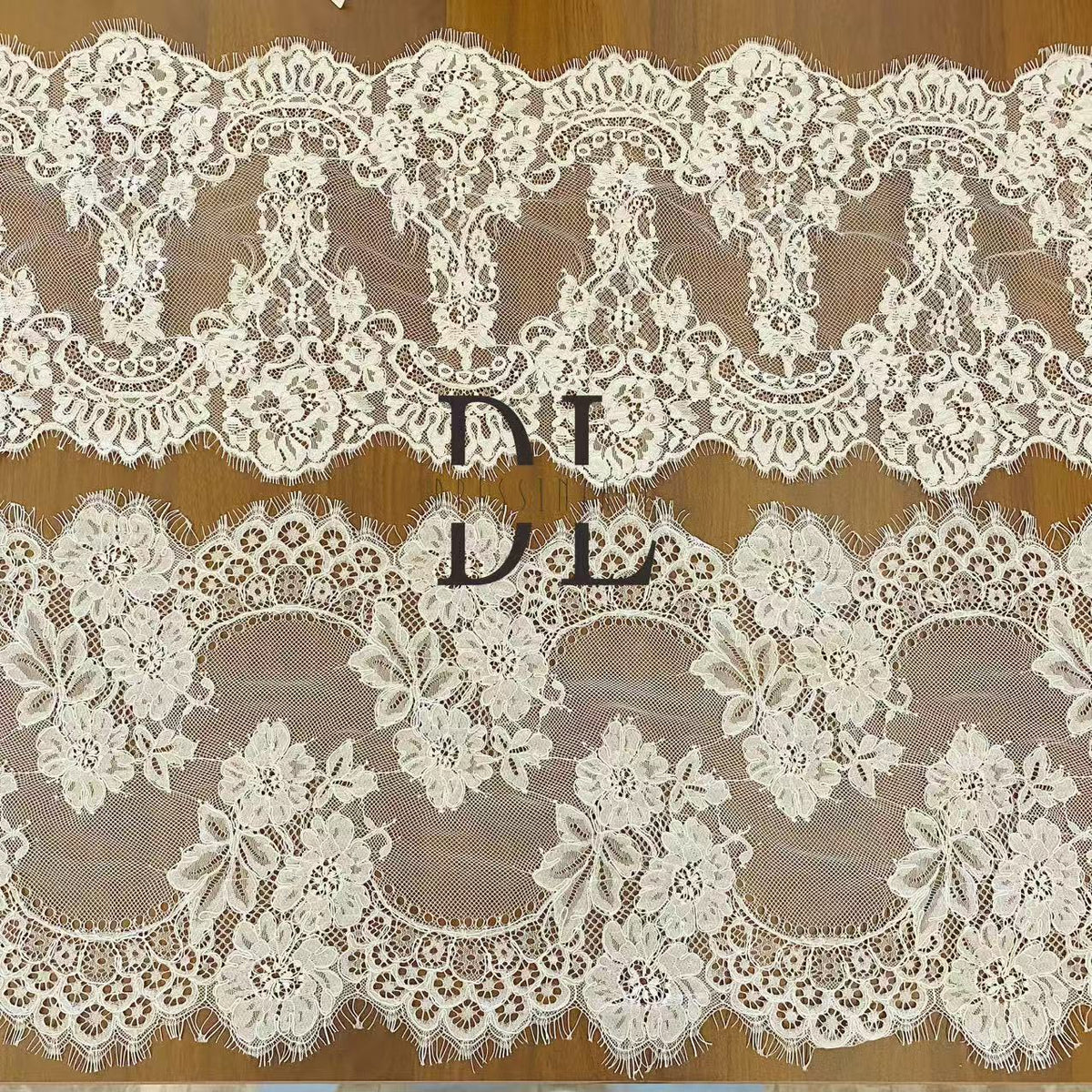 Corded Chantilly lace trims for bride wedding dresses, bridal veils, fashion cloth, home textiles accessories