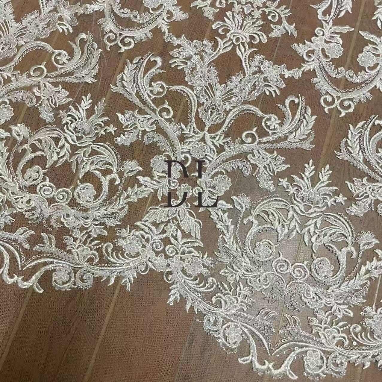 DL130021 Elegant Embroidery Lace Fabric with beading and sequins for Wedding Dresses Novia gowns