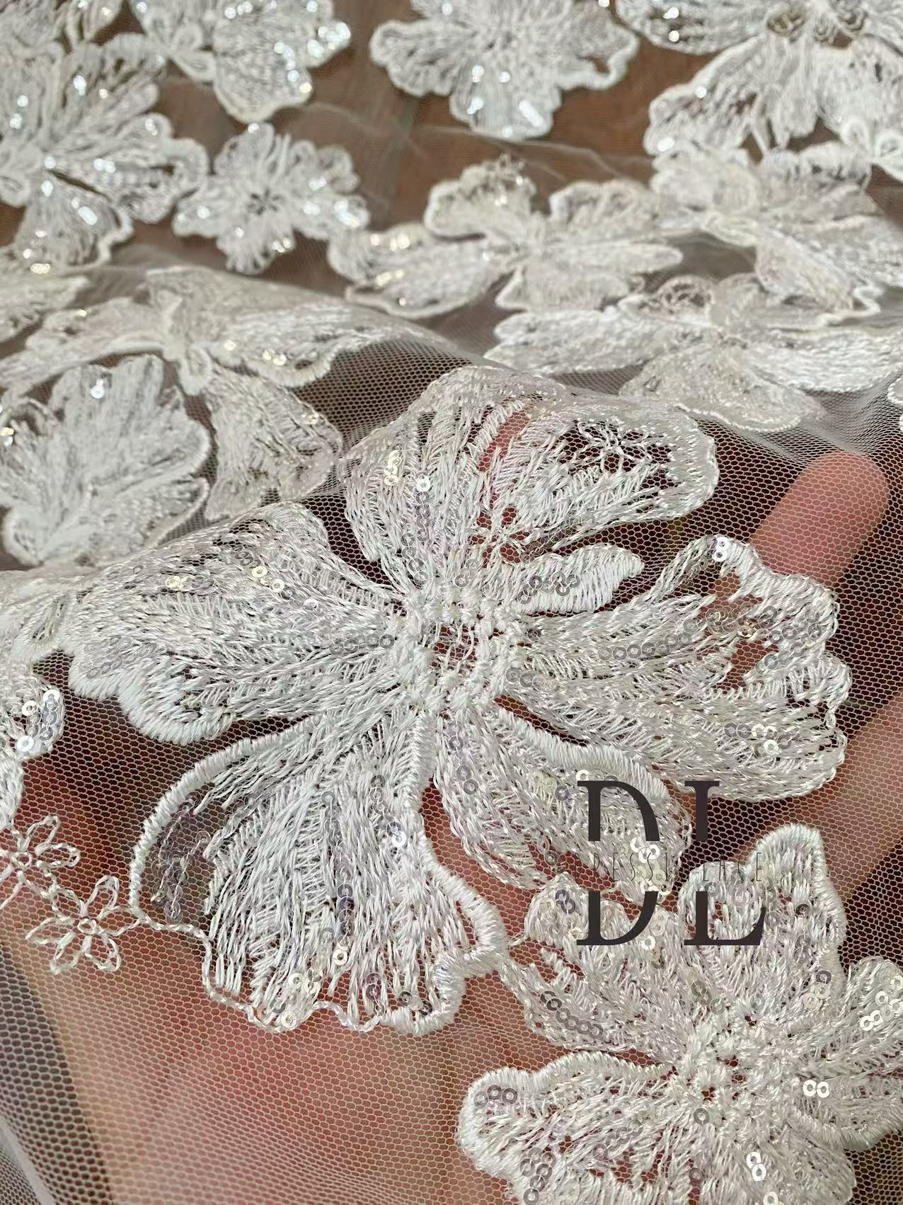 DL130210  new floras lace fabric design with sequins for bridal gown, wedding dress, width 130cm